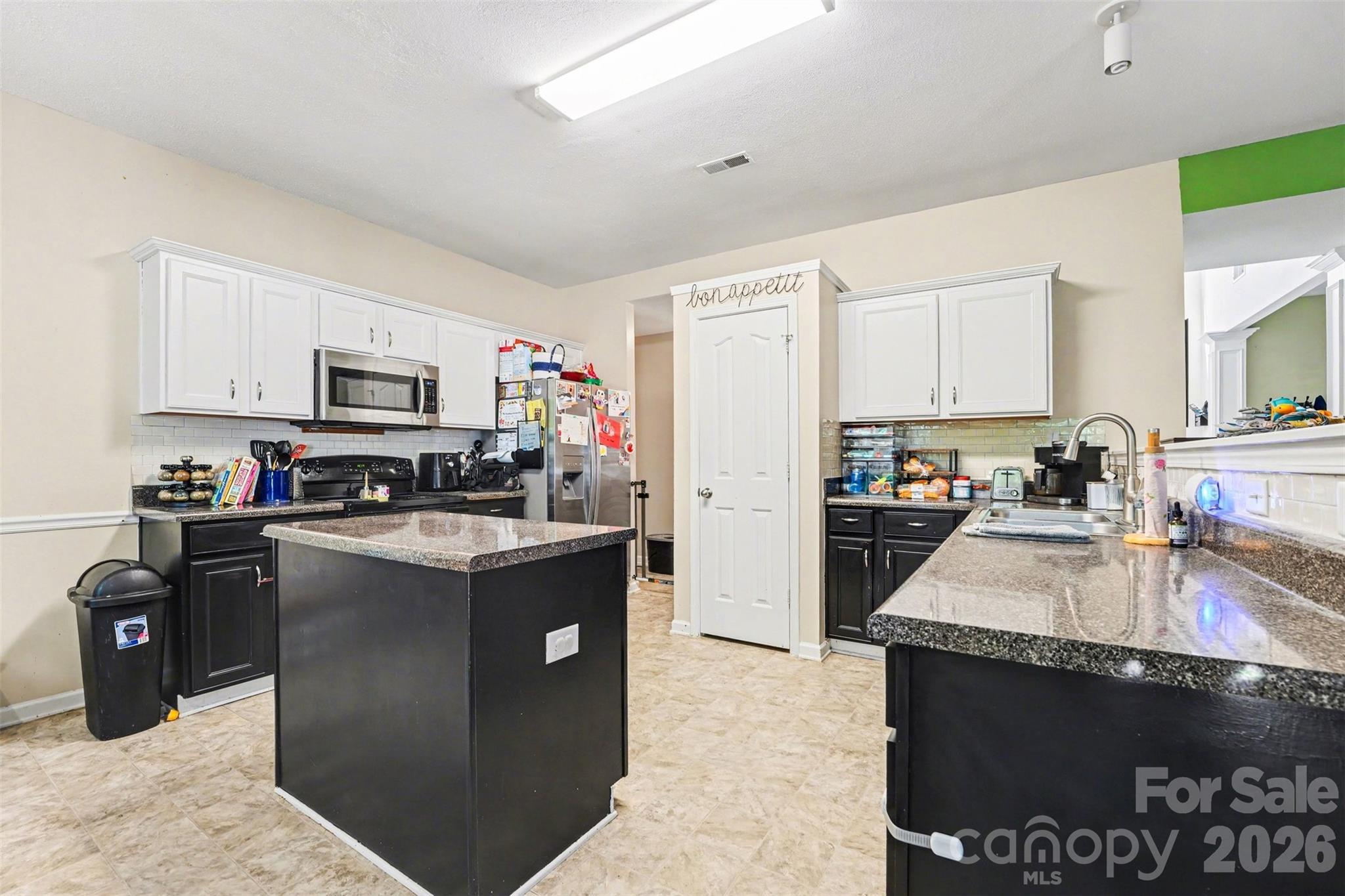 8142 Rolling Meadows Lane Huntersville NC 28078