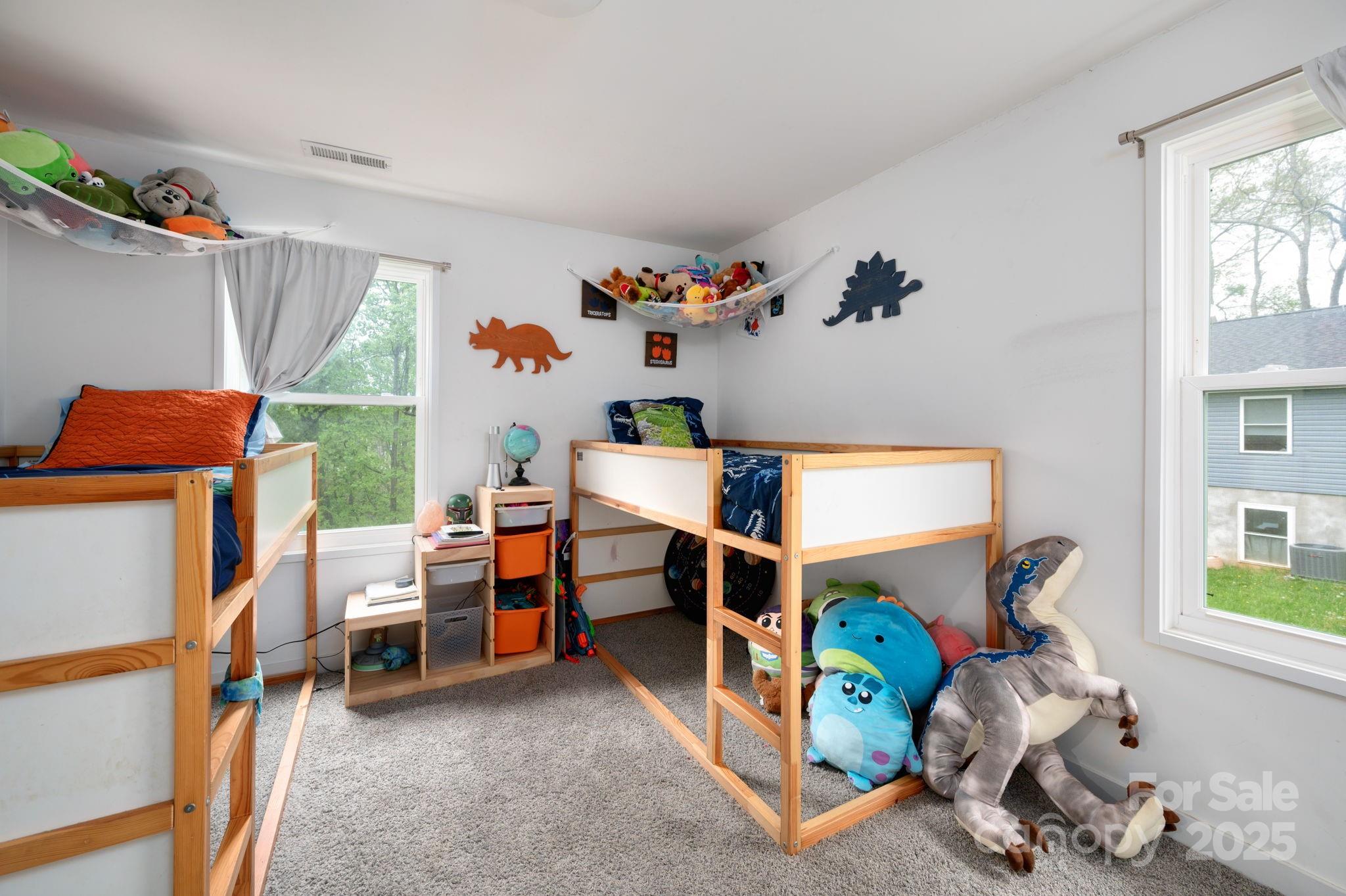 211 Sidewinder Lane Asheville NC 28806