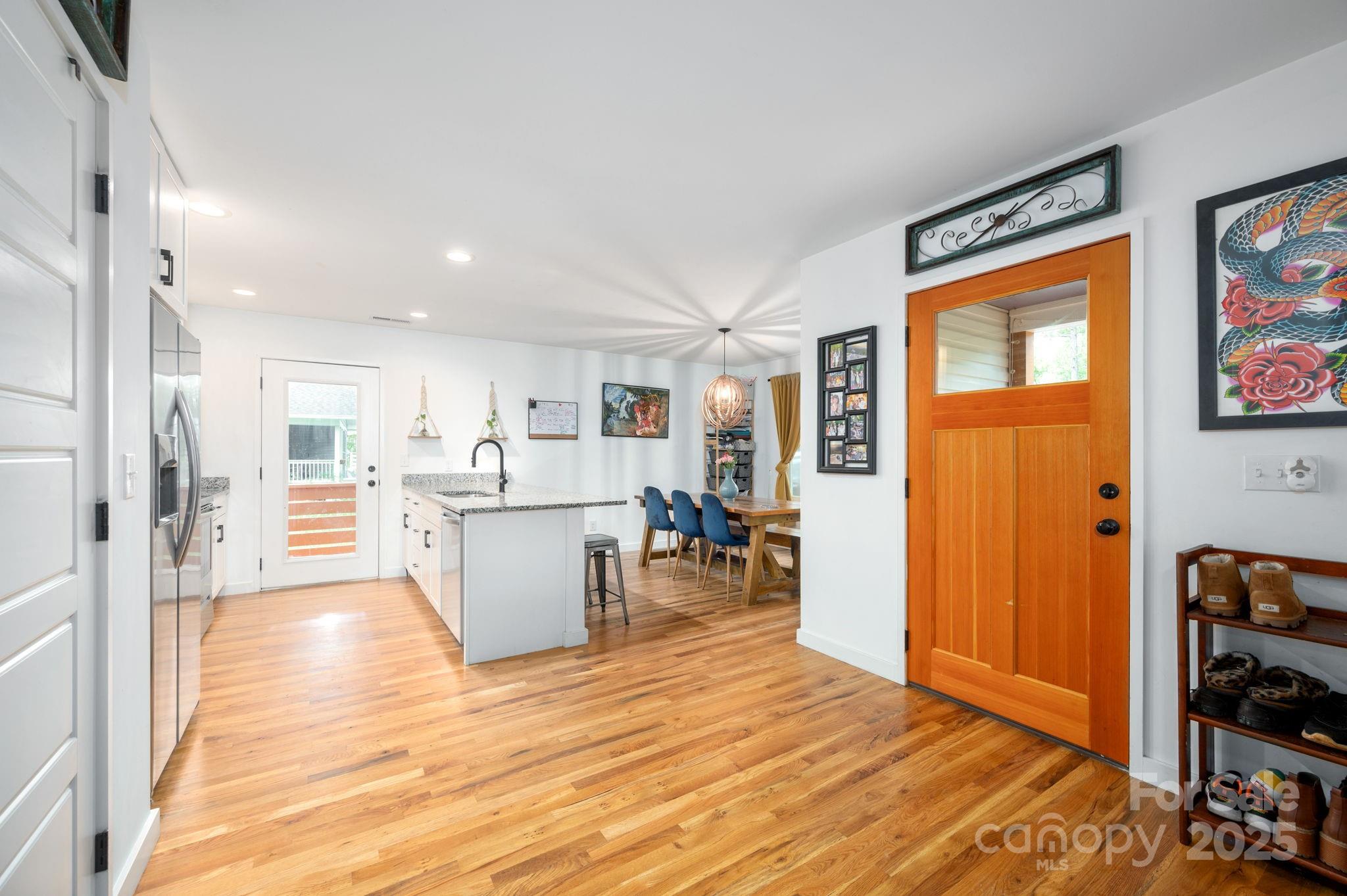 211 Sidewinder Lane Asheville NC 28806