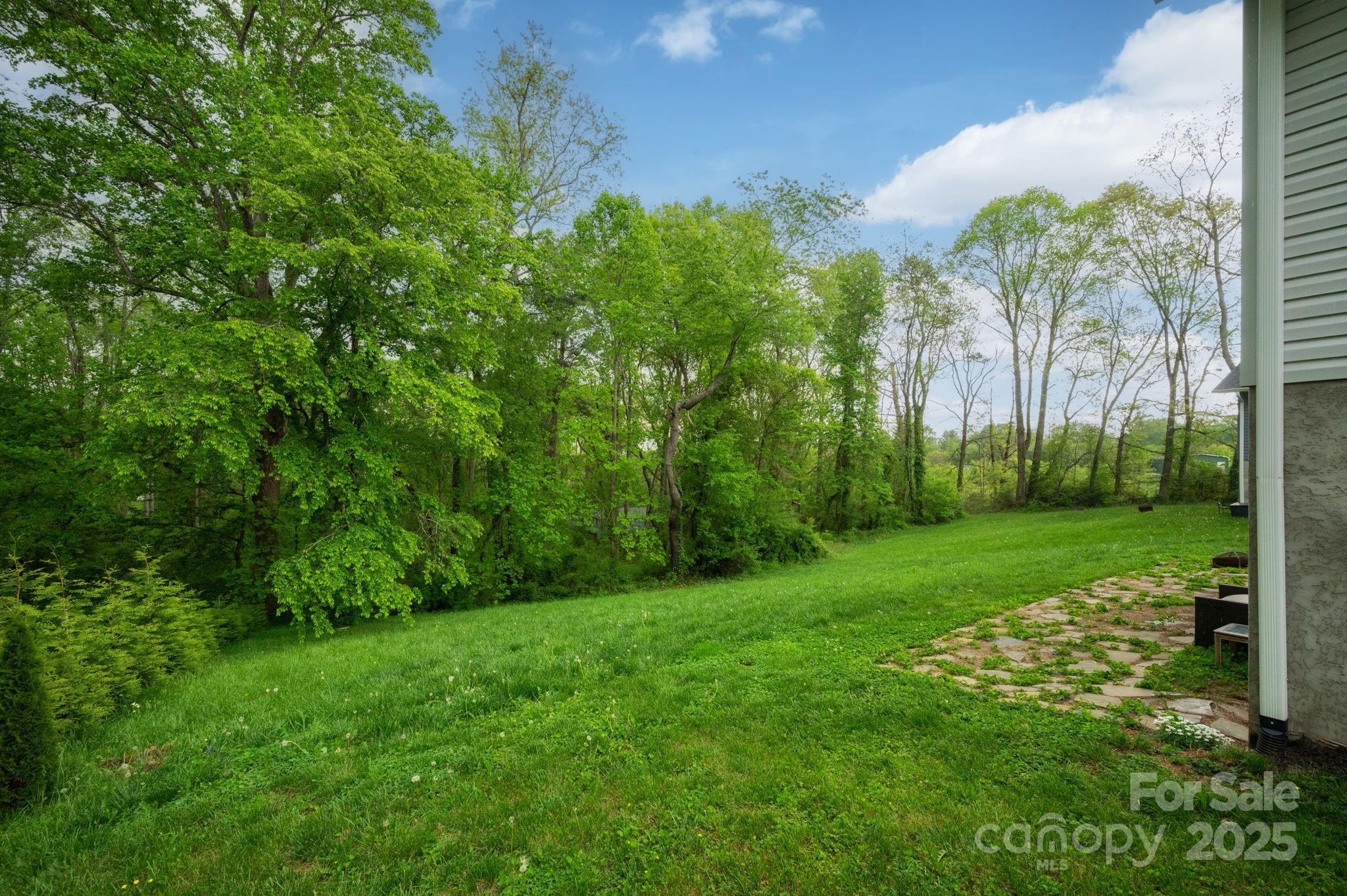 211 Sidewinder Lane Asheville NC 28806