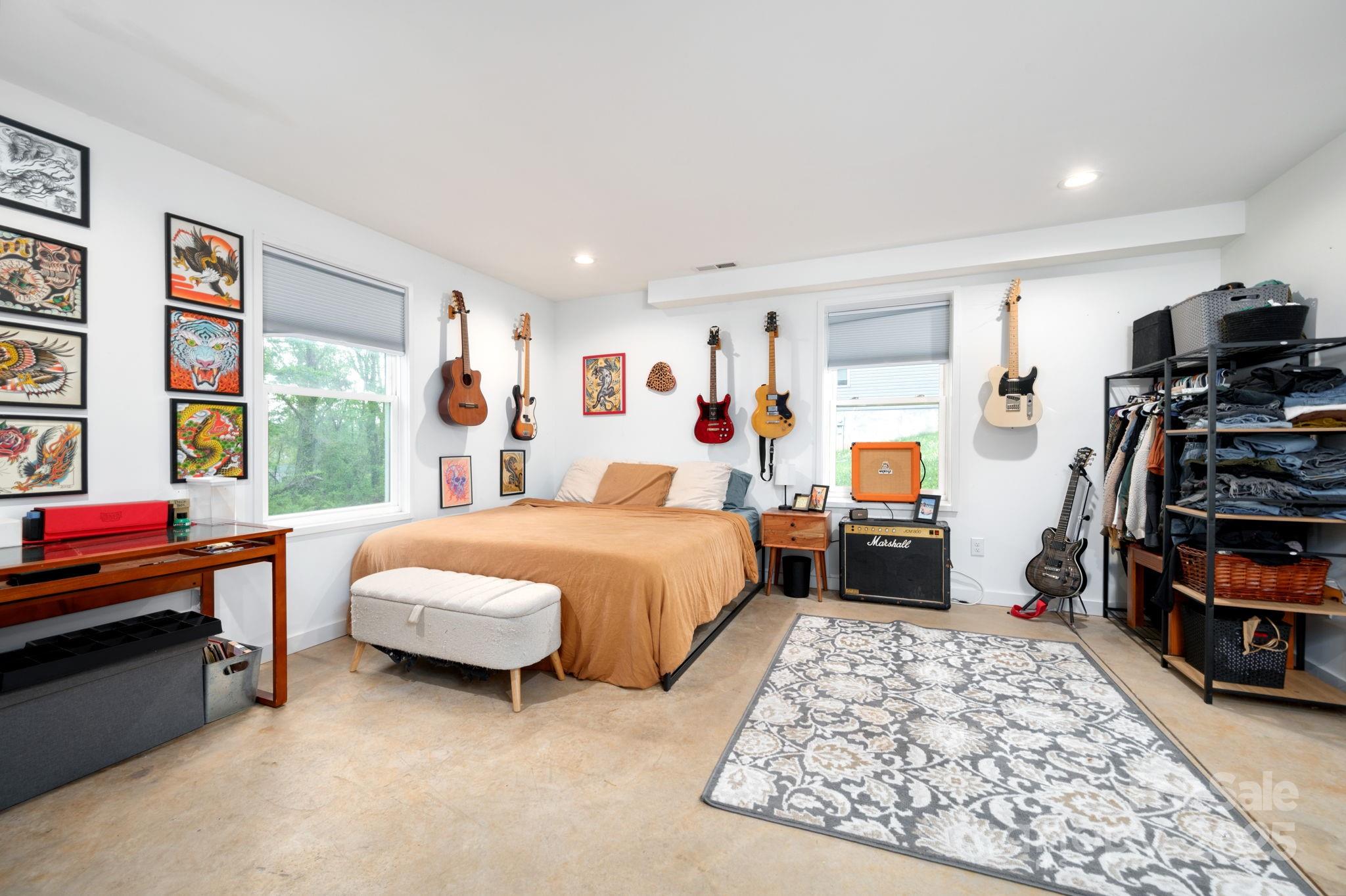 211 Sidewinder Lane Asheville NC 28806