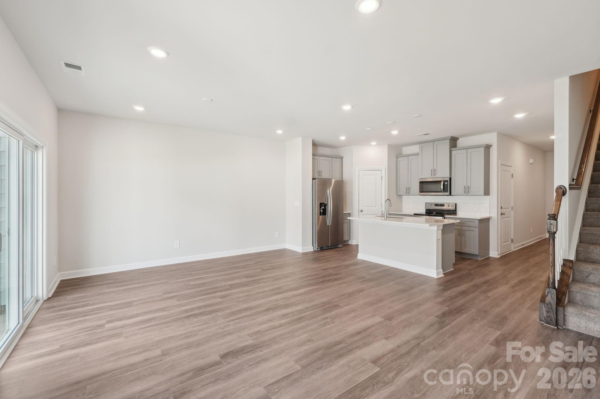 8212 Hidden Springs Trail Charlotte NC 28216