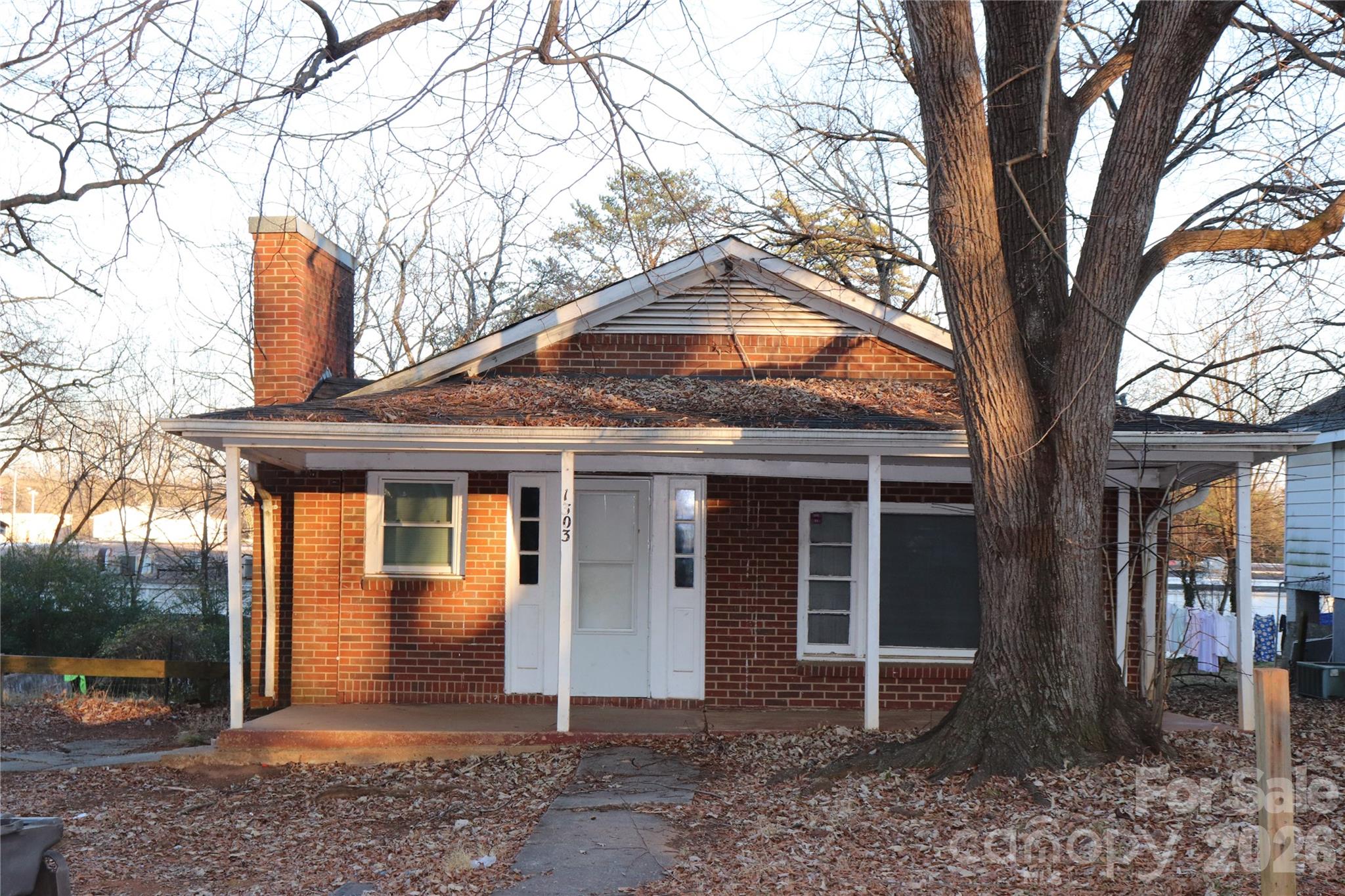 1303 Caldwell Street Statesville NC 28677