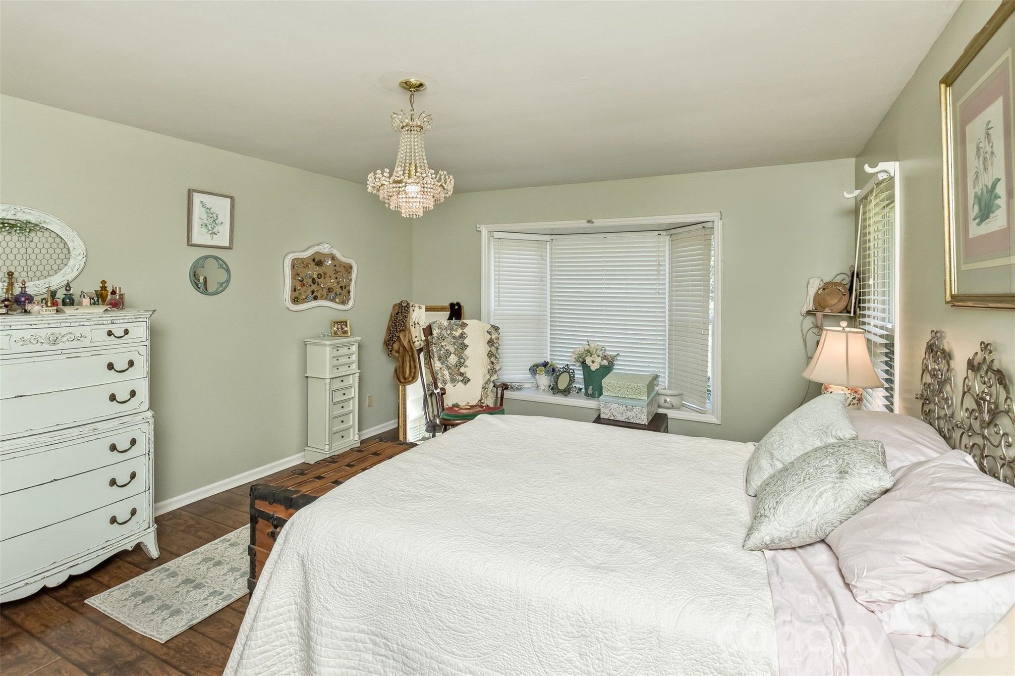 10 Applecross Road Weaverville NC 28787