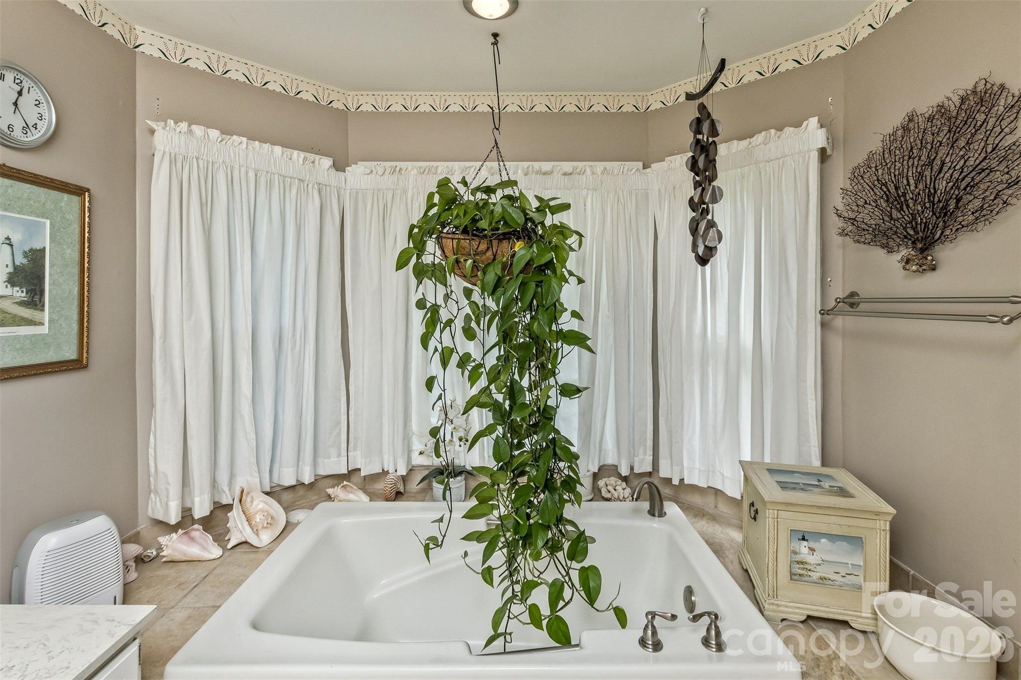 10 Applecross Road Weaverville NC 28787