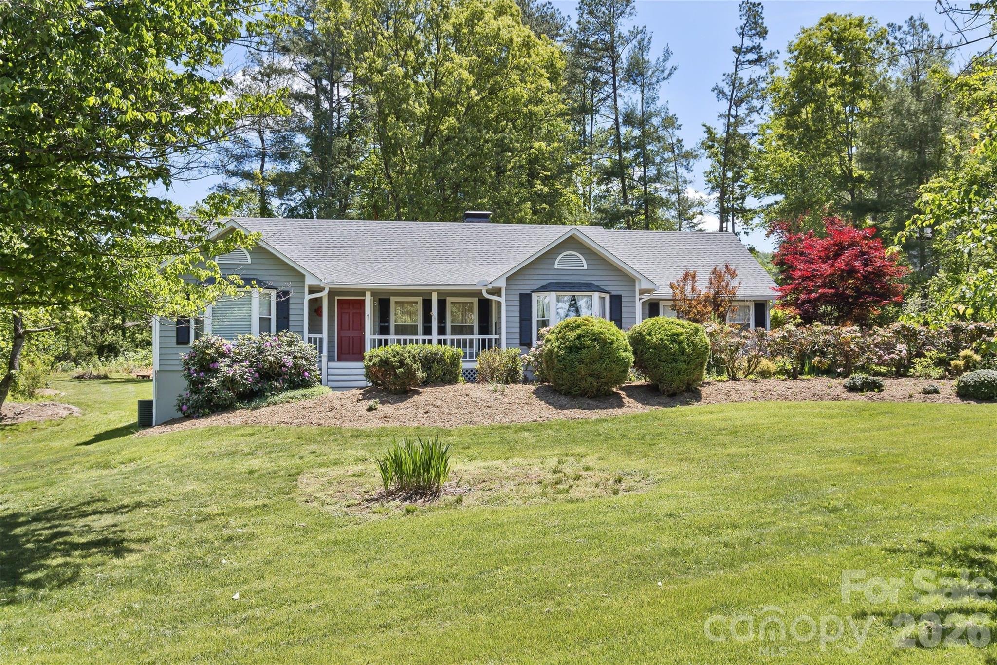 10 Applecross Road Weaverville NC 28787