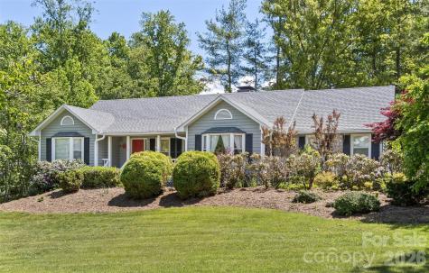 10 Applecross Road Weaverville NC 28787