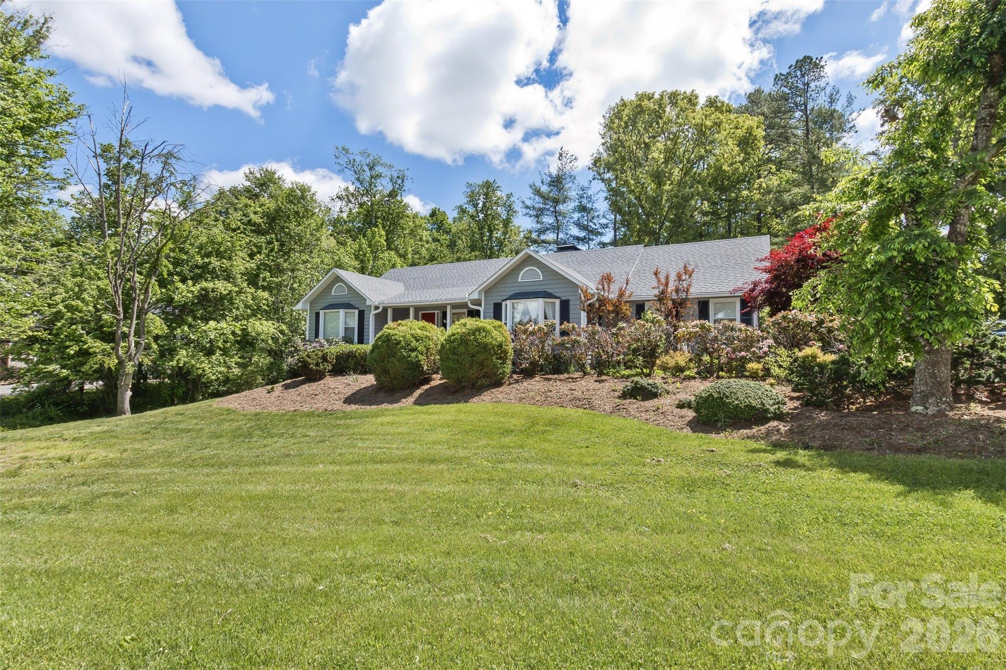 10 Applecross Road Weaverville NC 28787