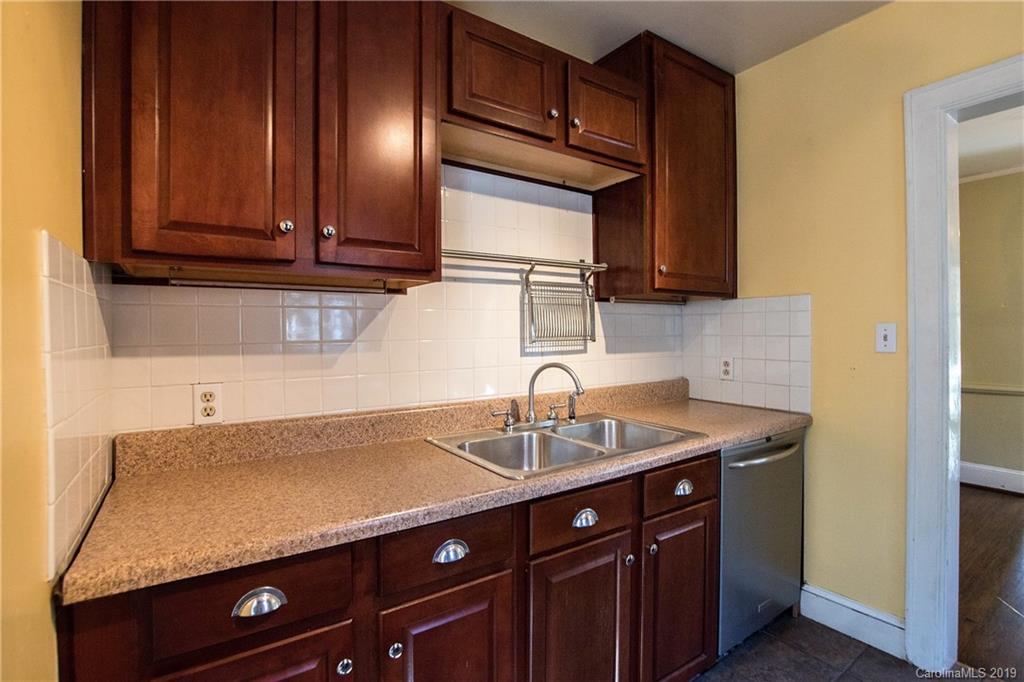 2104 Bay Street Charlotte NC 28205