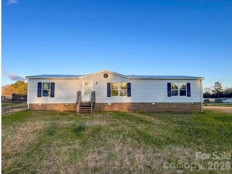 4610 Deal Road Claremont NC 28610
