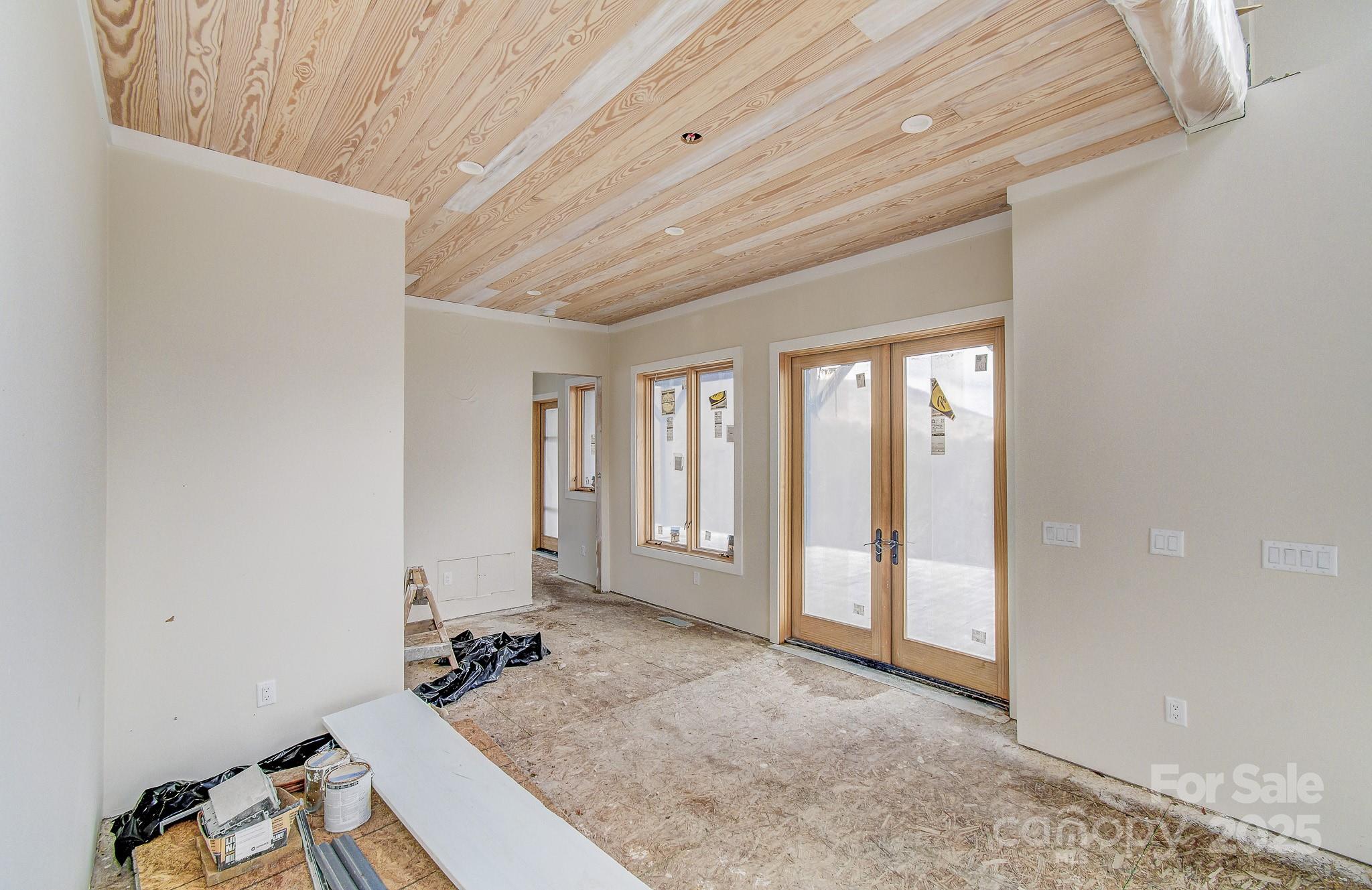 475 Dancing Bear Drive Hendersonville NC 28792