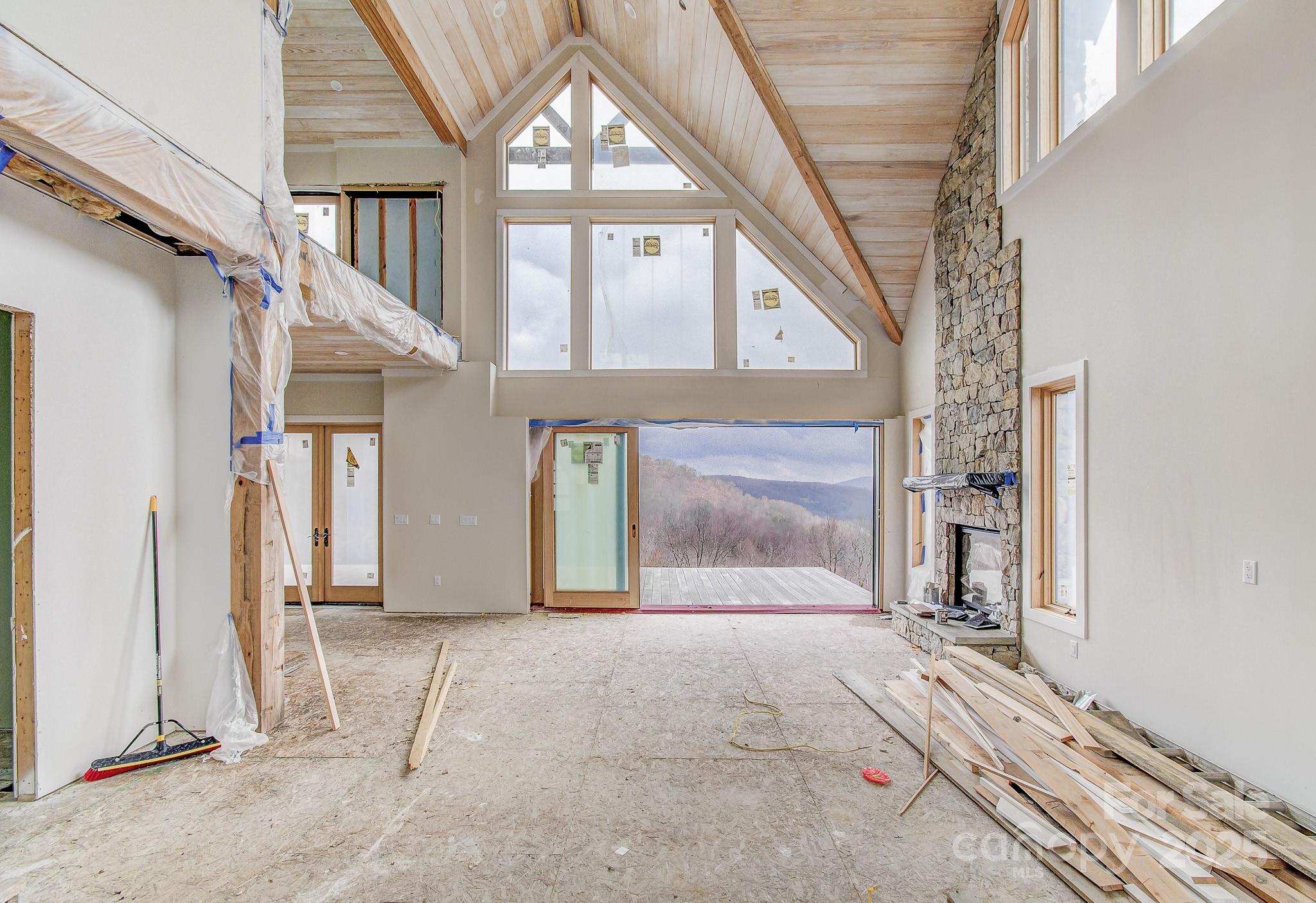 475 Dancing Bear Drive Hendersonville NC 28792