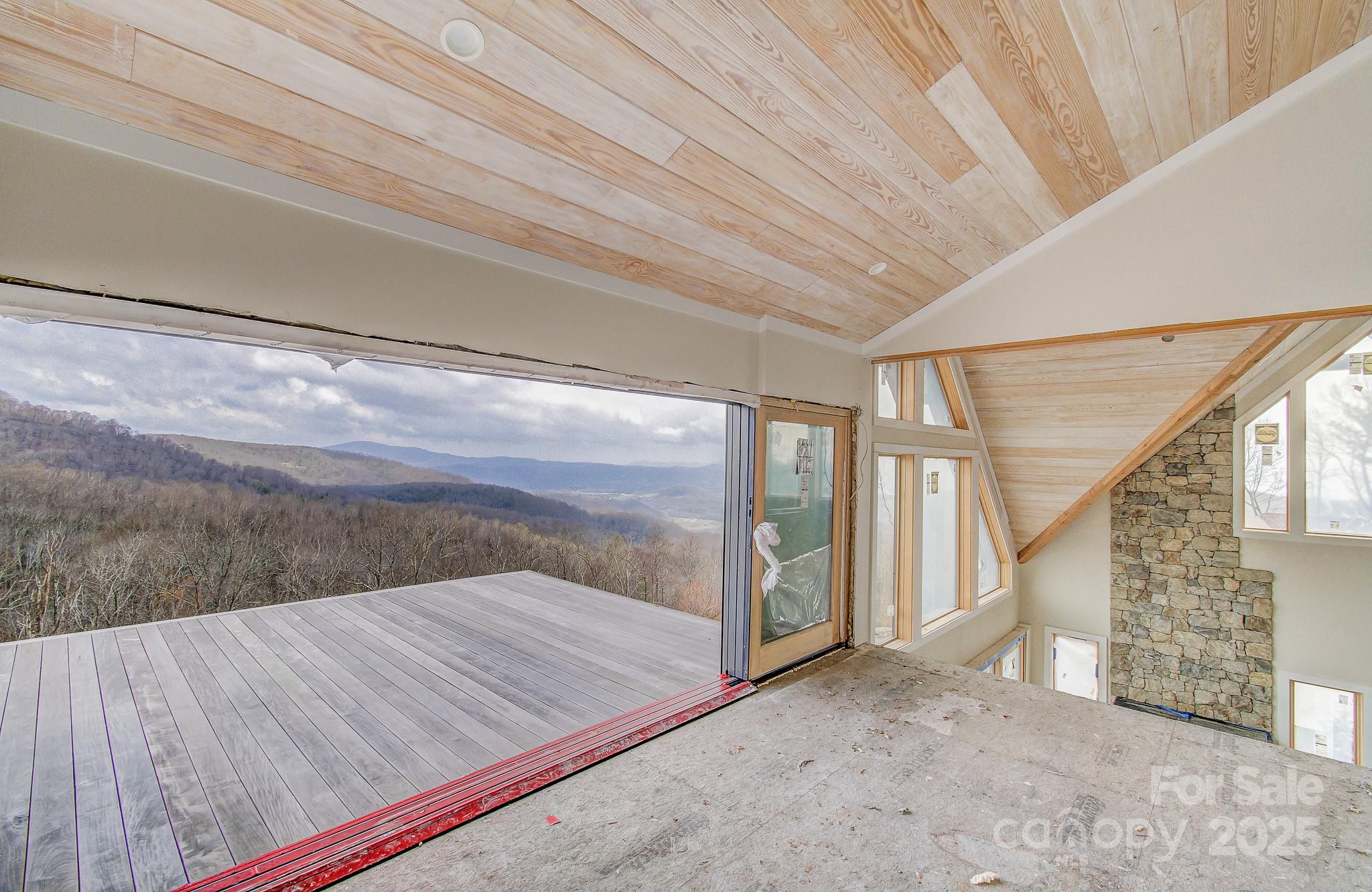 475 Dancing Bear Drive Hendersonville NC 28792