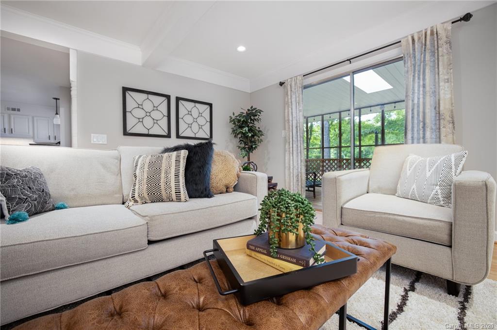 10321 Whitethorn Drive Charlotte NC 28277