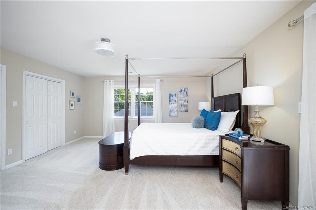 10321 Whitethorn Drive Charlotte NC 28277