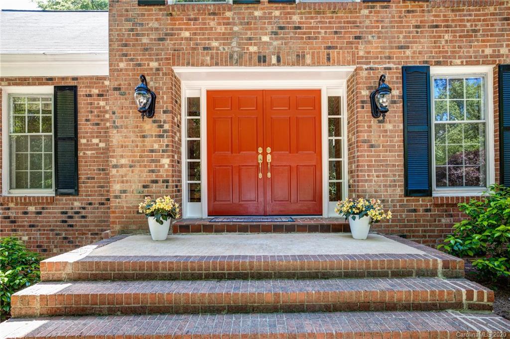 10321 Whitethorn Drive Charlotte NC 28277