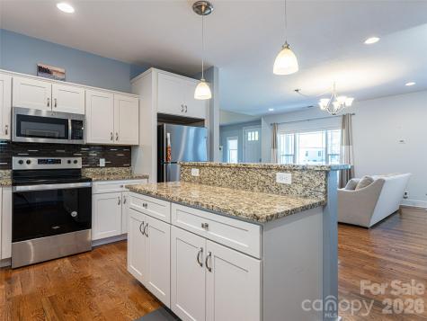 34 Driftstone Circle Arden NC 28704