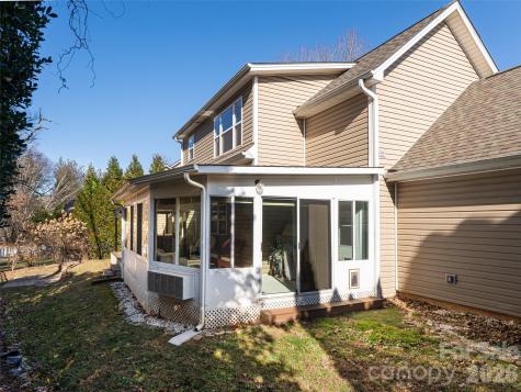 34 Driftstone Circle Arden NC 28704