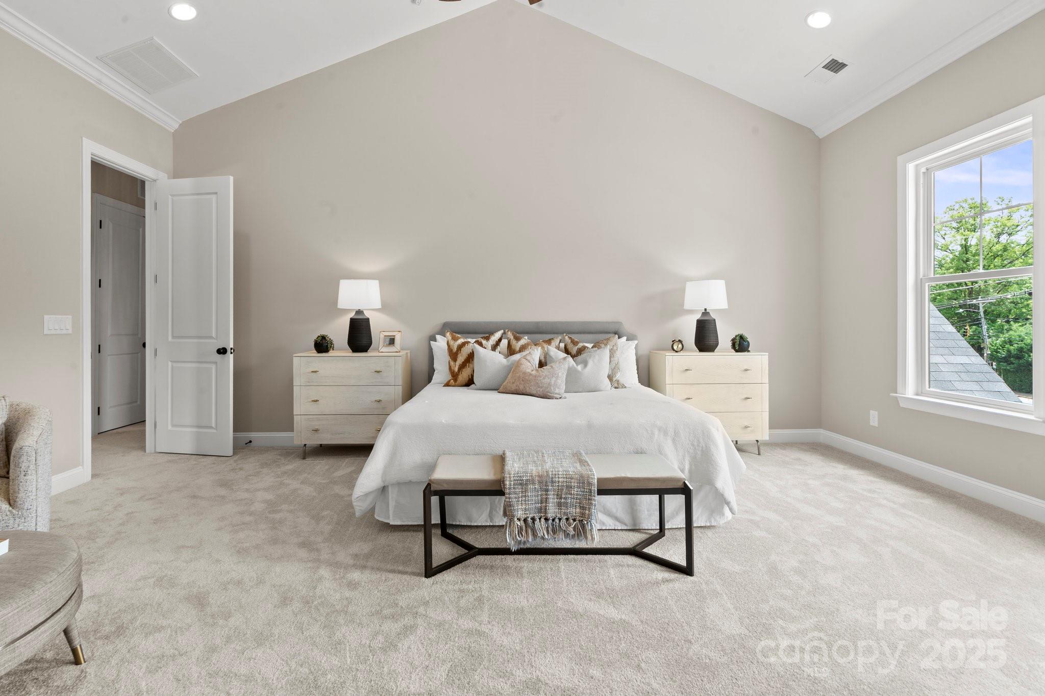 4015 Randolph Road Charlotte NC 28211