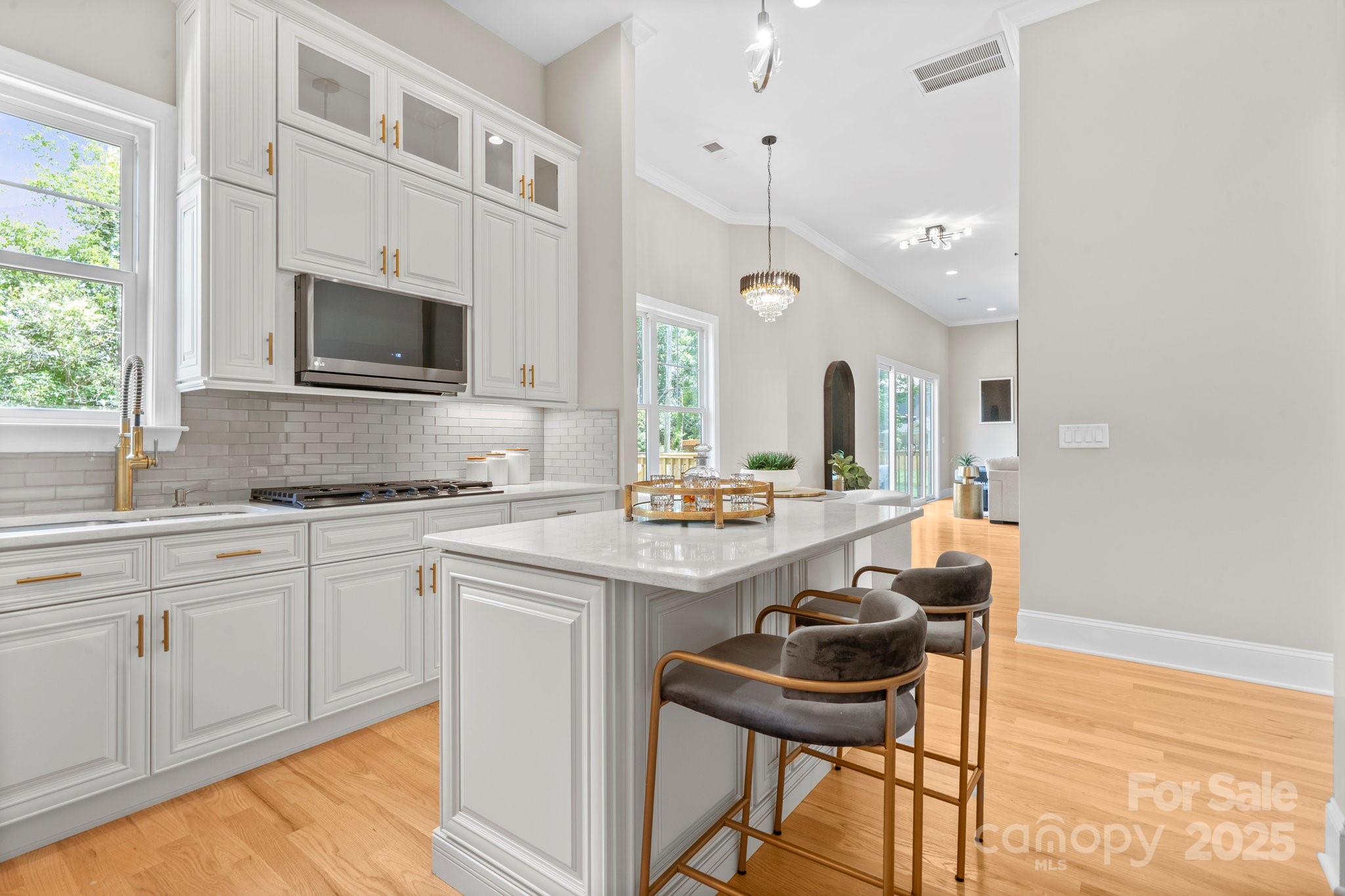 4015 Randolph Road Charlotte NC 28211