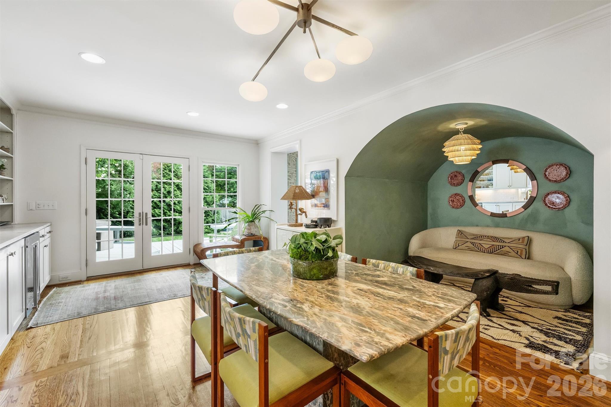 2421 Hassell Place Charlotte NC 28209