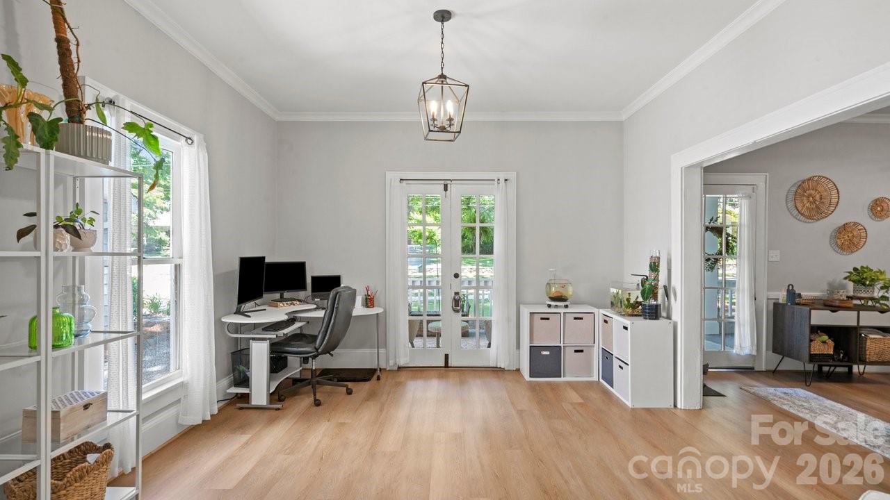 413 W 5th Avenue Gastonia NC 28052