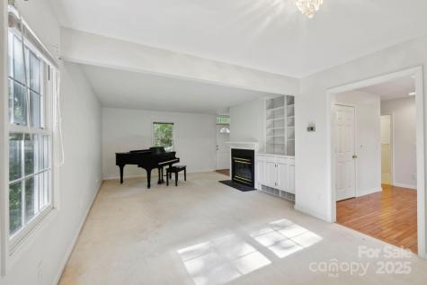 124 Hilltop Road Black Mountain NC 28711