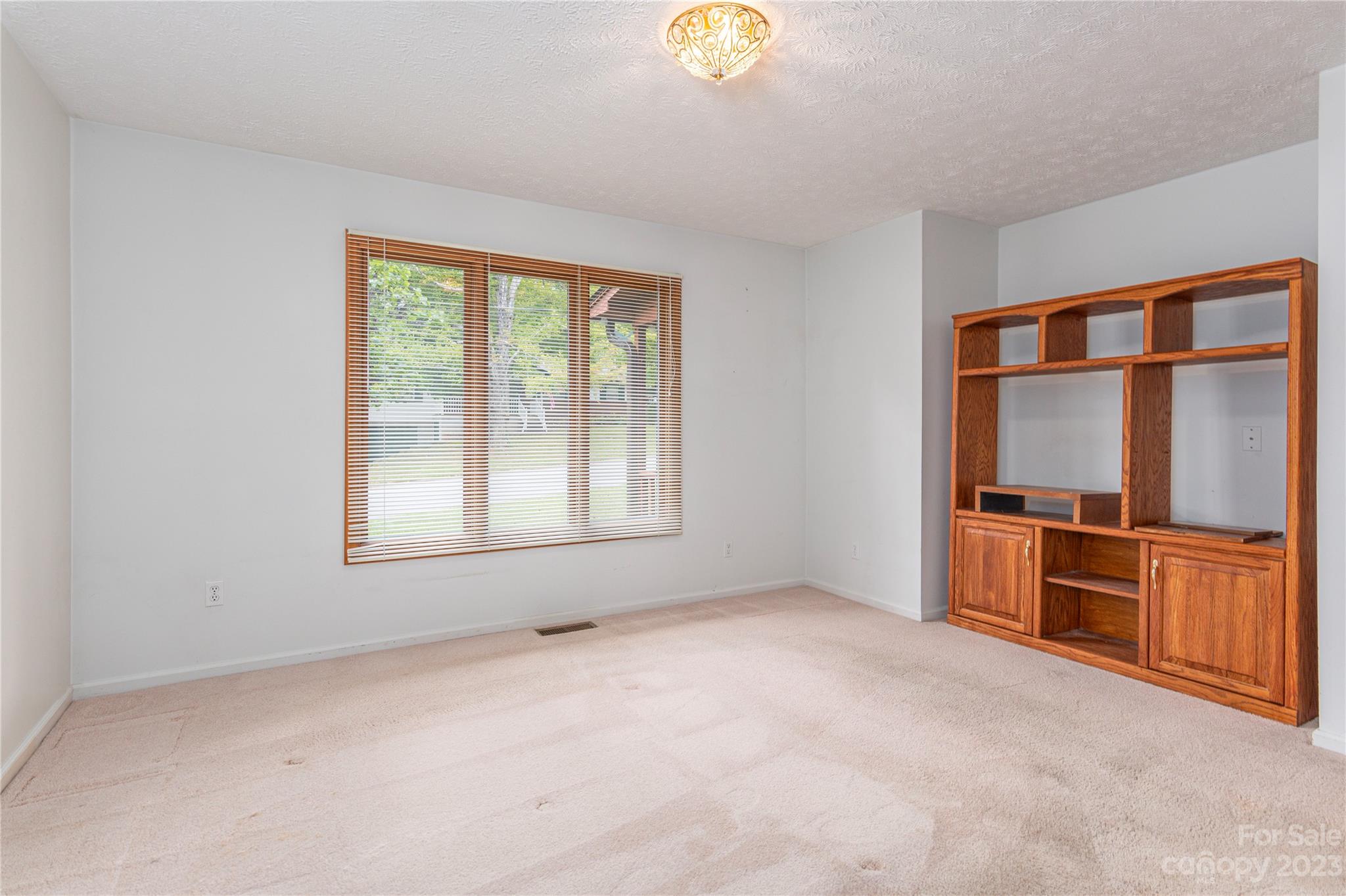 22 Sunset Drive Swannanoa NC 28778