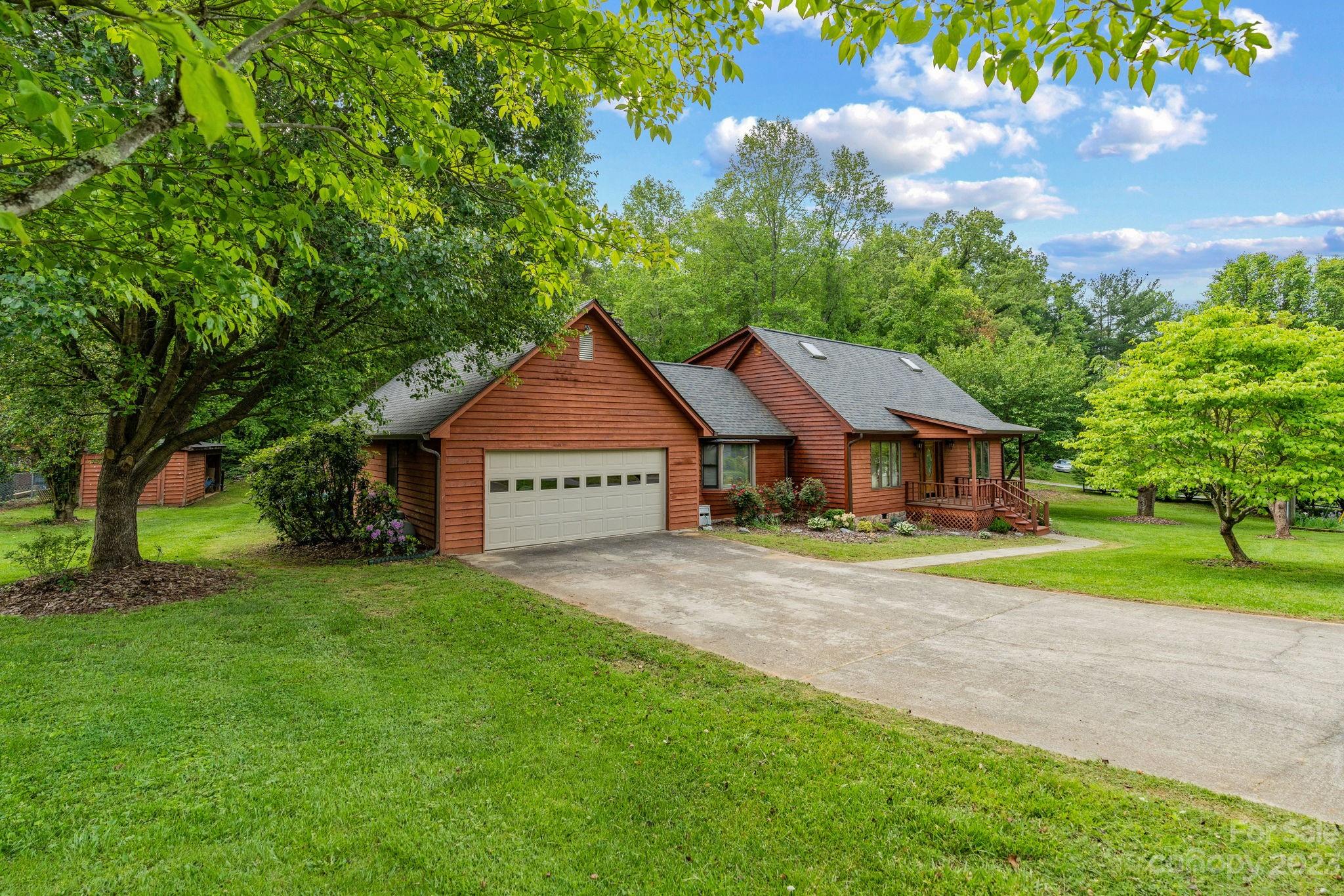 22 Sunset Drive Swannanoa NC 28778