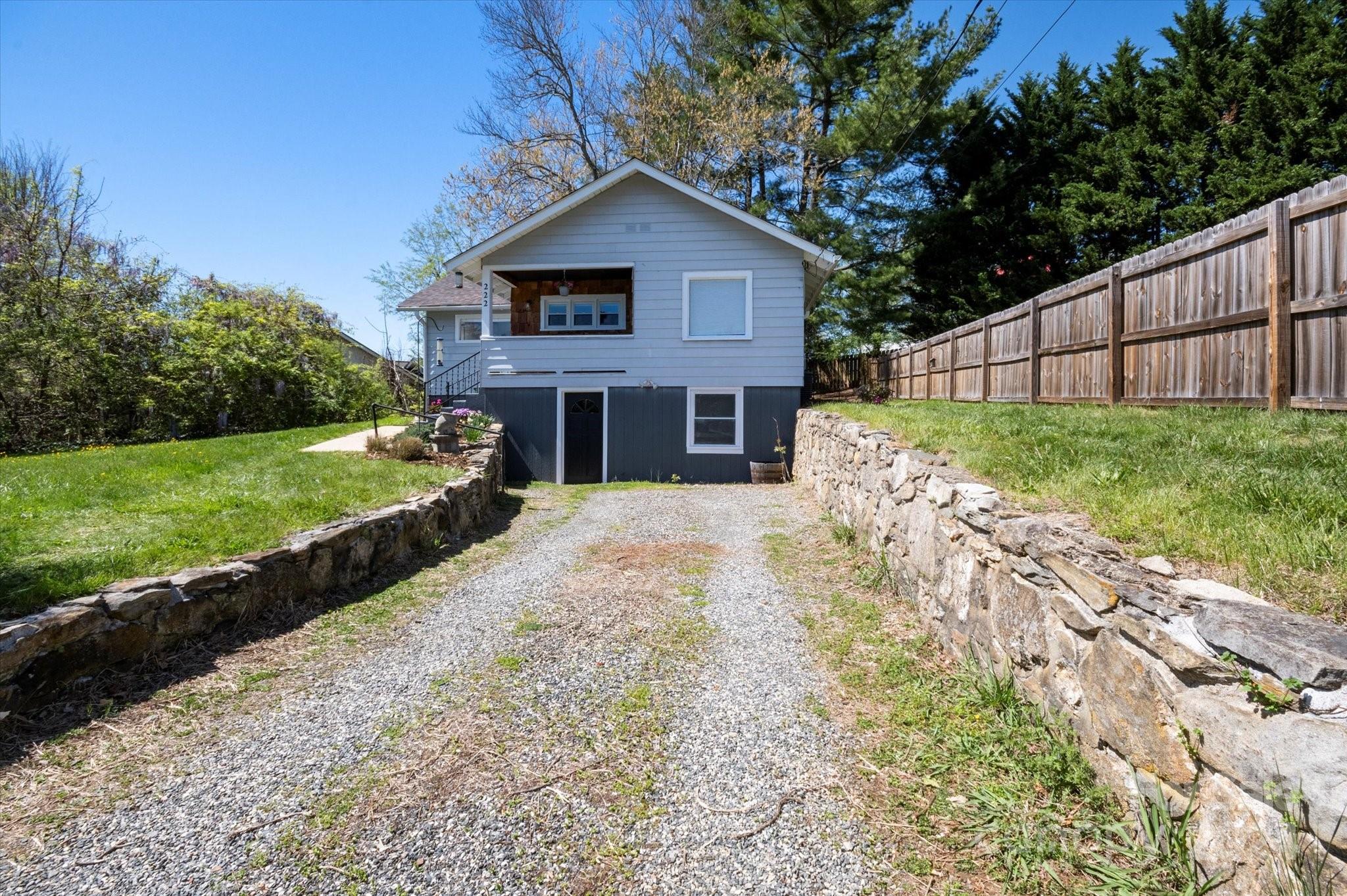 222 Governors View Road Asheville NC 28805