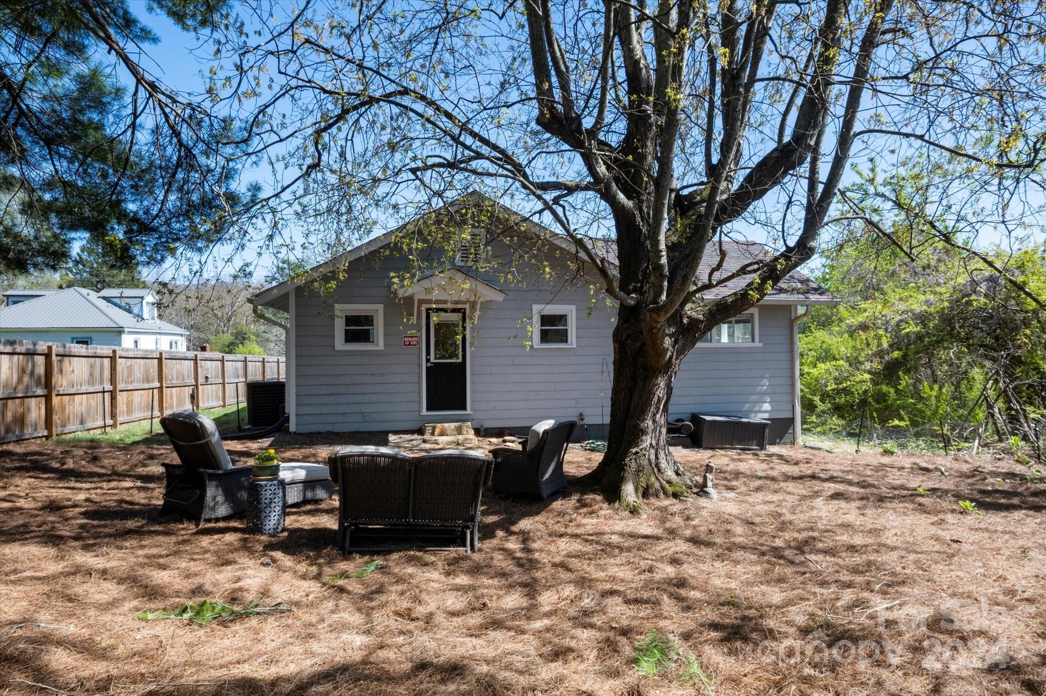 222 Governors View Road Asheville NC 28805
