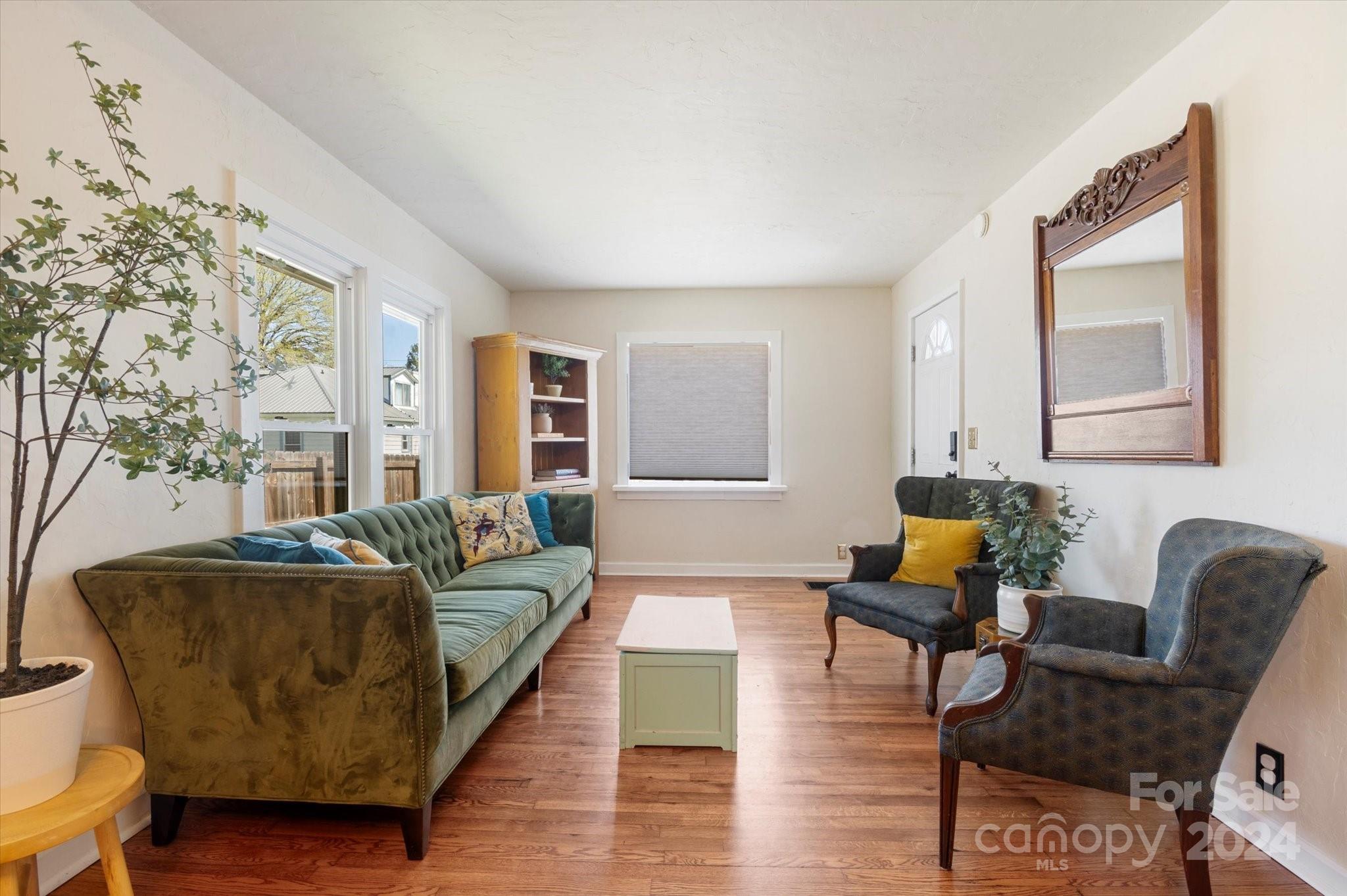222 Governors View Road Asheville NC 28805