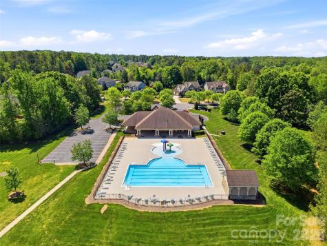 2020 Madeira Circle Waxhaw NC 28173