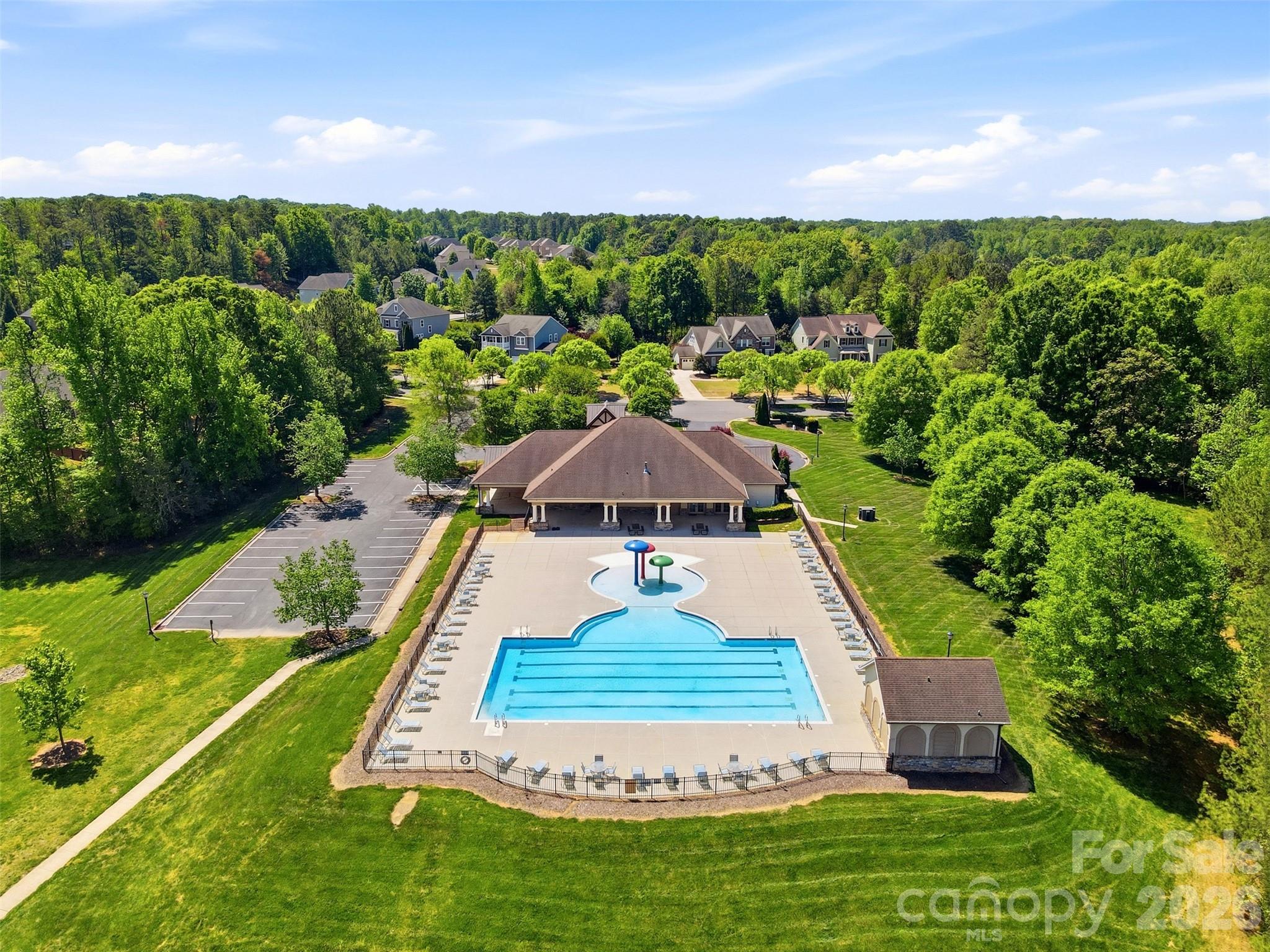 2020 Madeira Circle Waxhaw NC 28173