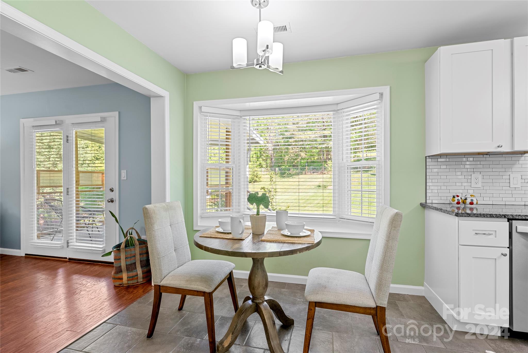 23 Marlwood Court Asheville NC 28804