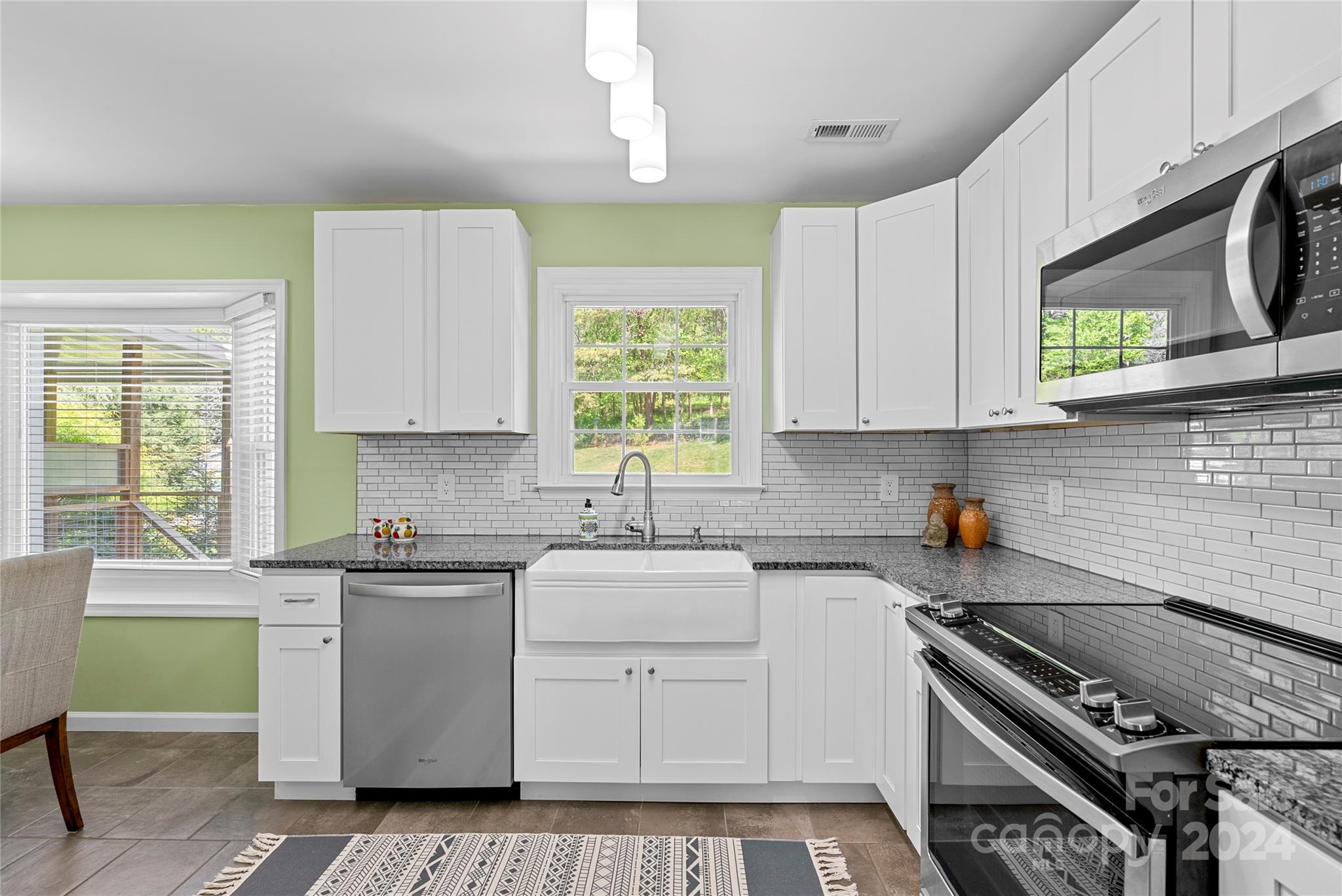23 Marlwood Court Asheville NC 28804