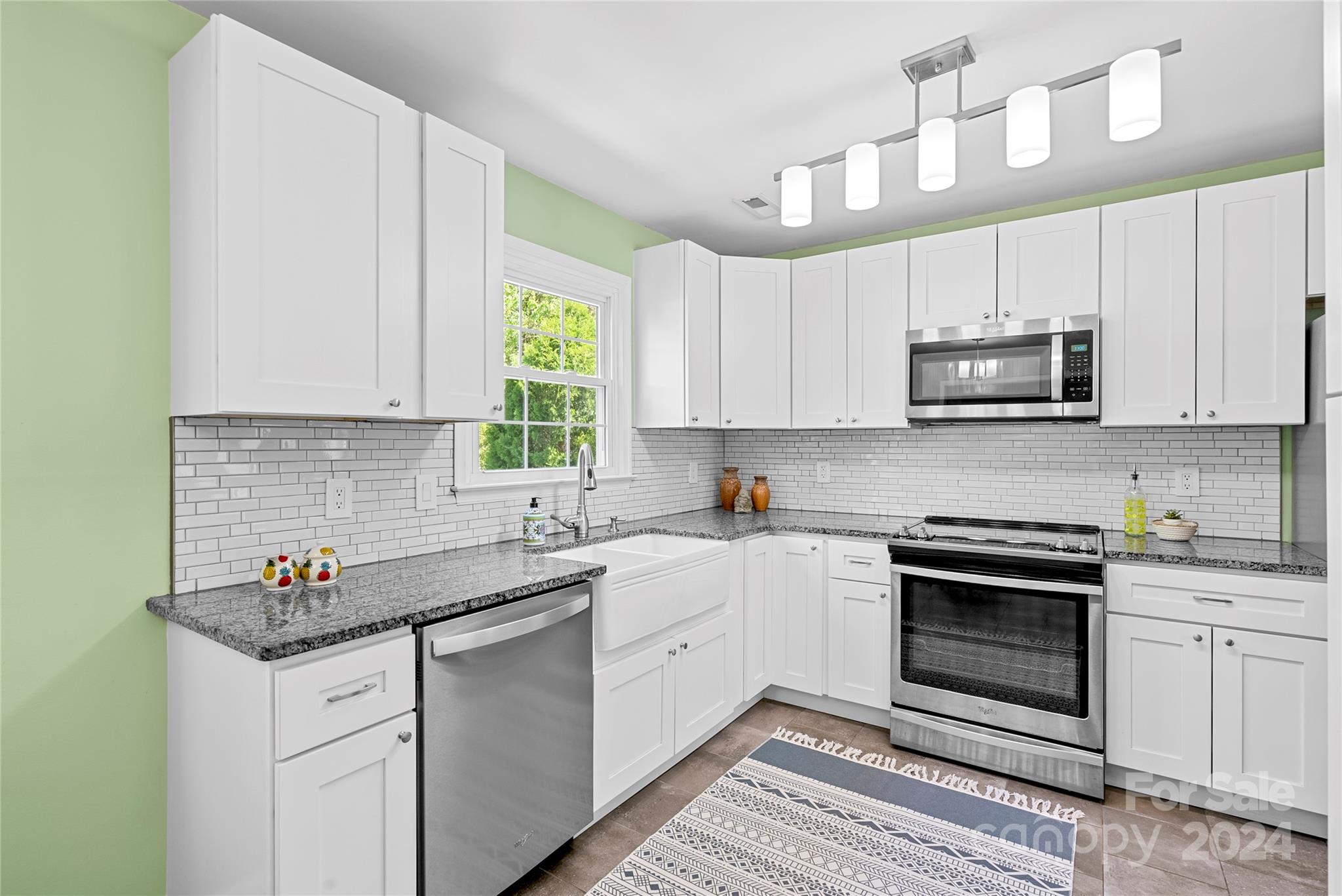 23 Marlwood Court Asheville NC 28804