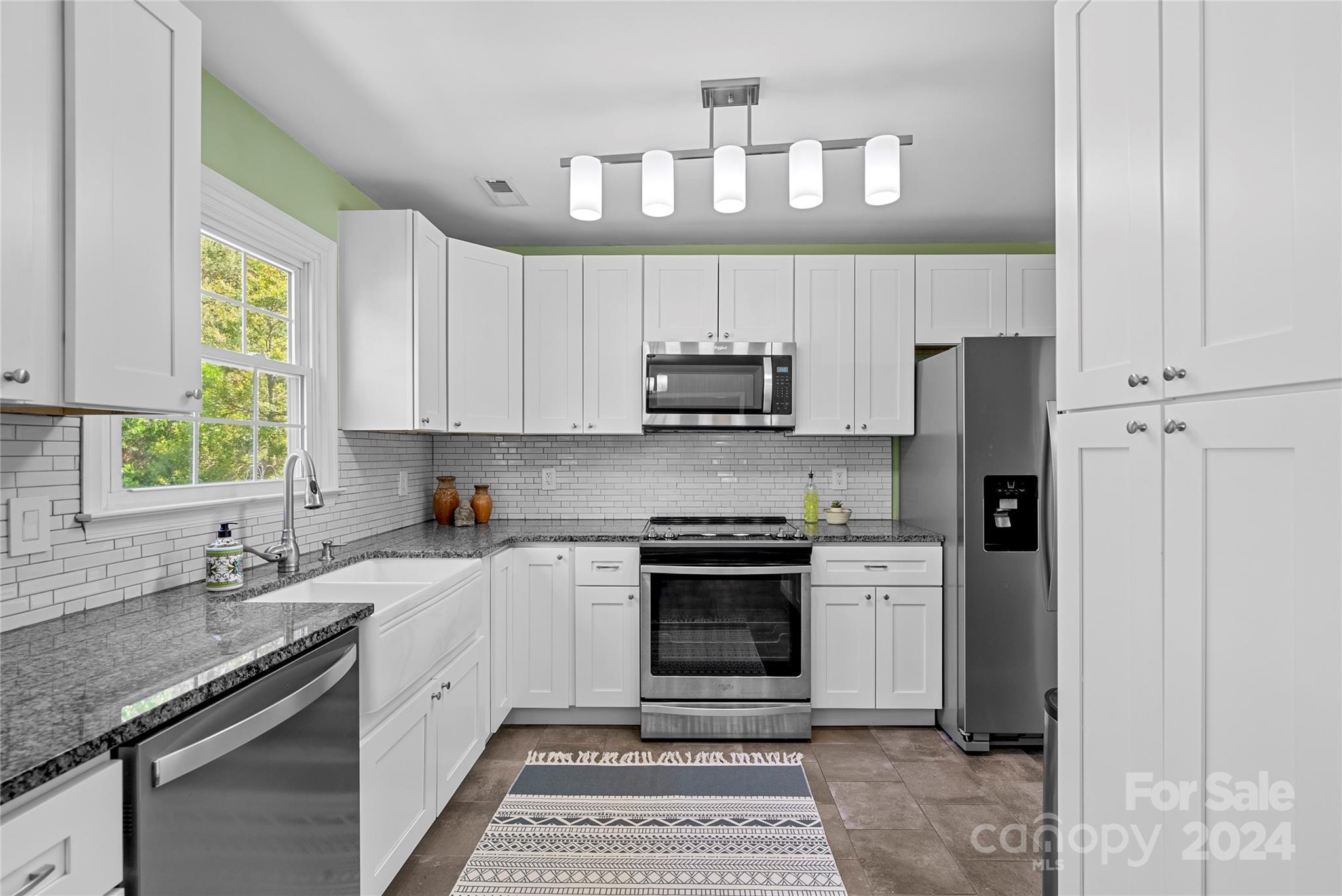 23 Marlwood Court Asheville NC 28804