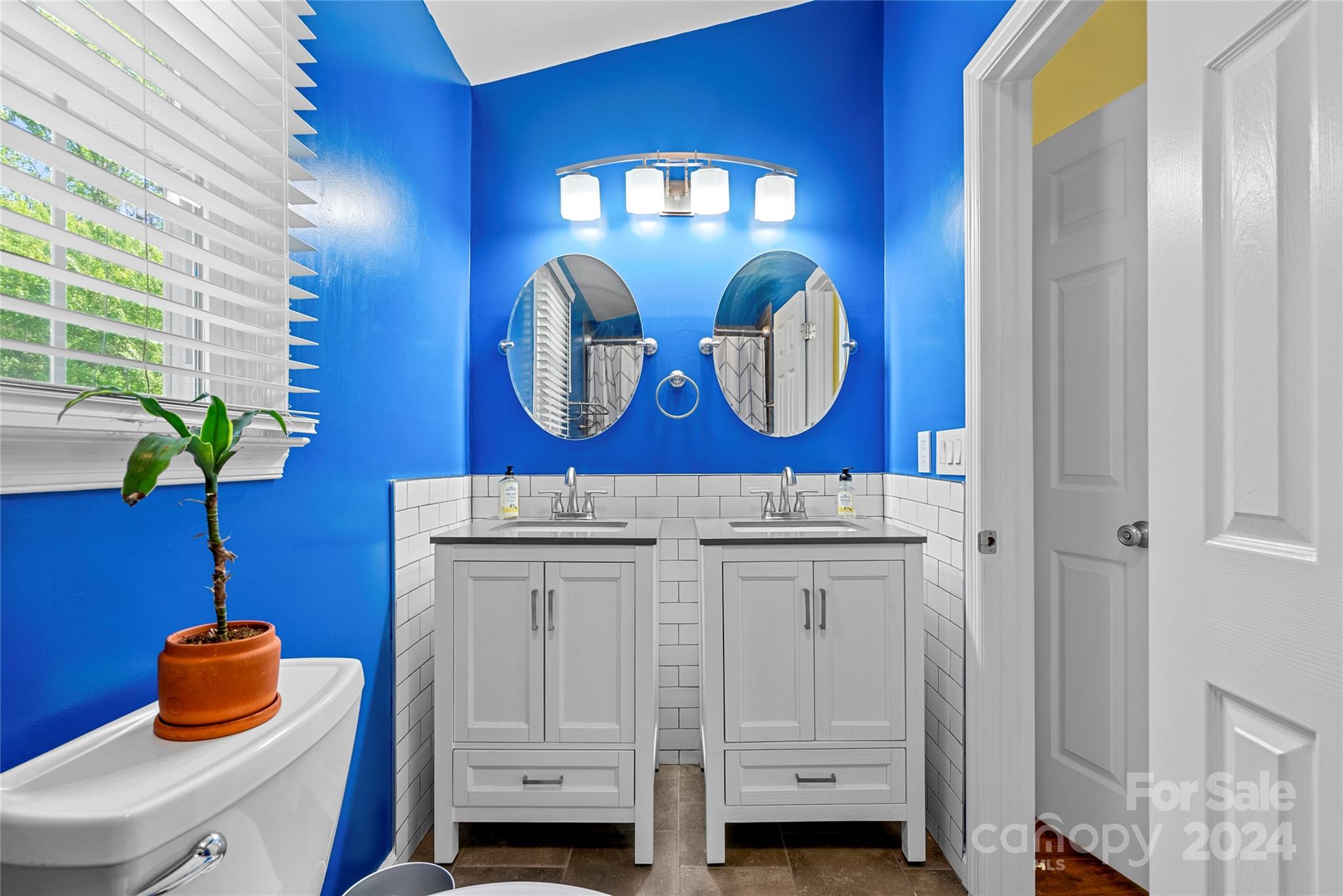 23 Marlwood Court Asheville NC 28804