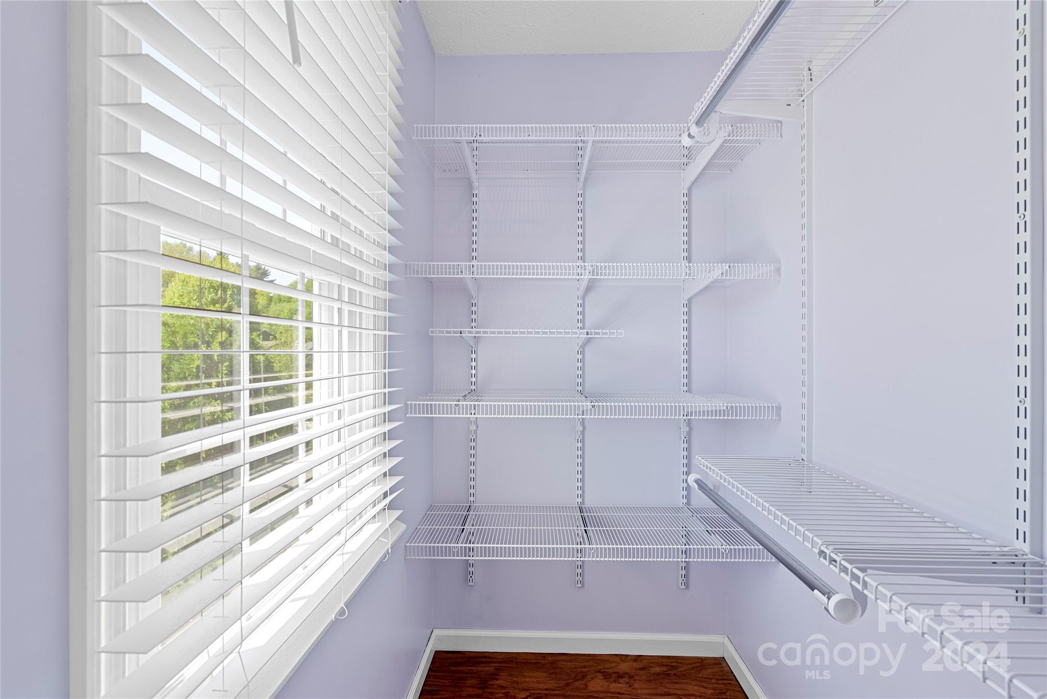 23 Marlwood Court Asheville NC 28804