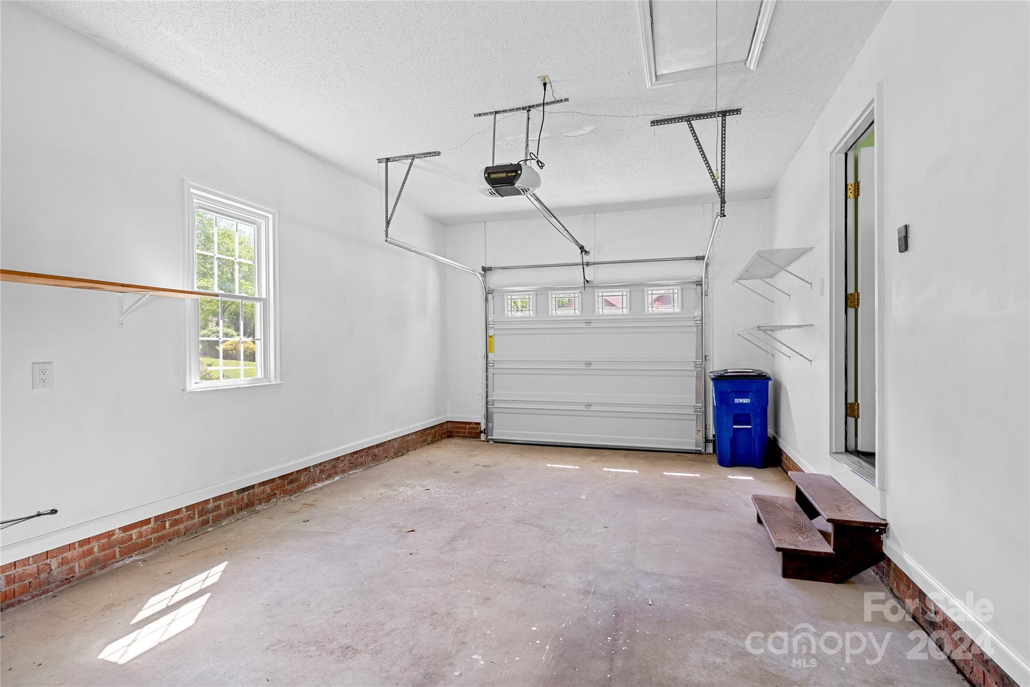 23 Marlwood Court Asheville NC 28804