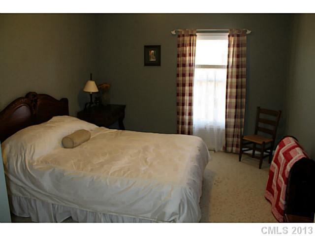 11943 Pinnacle Point Lane Charlotte NC 28216