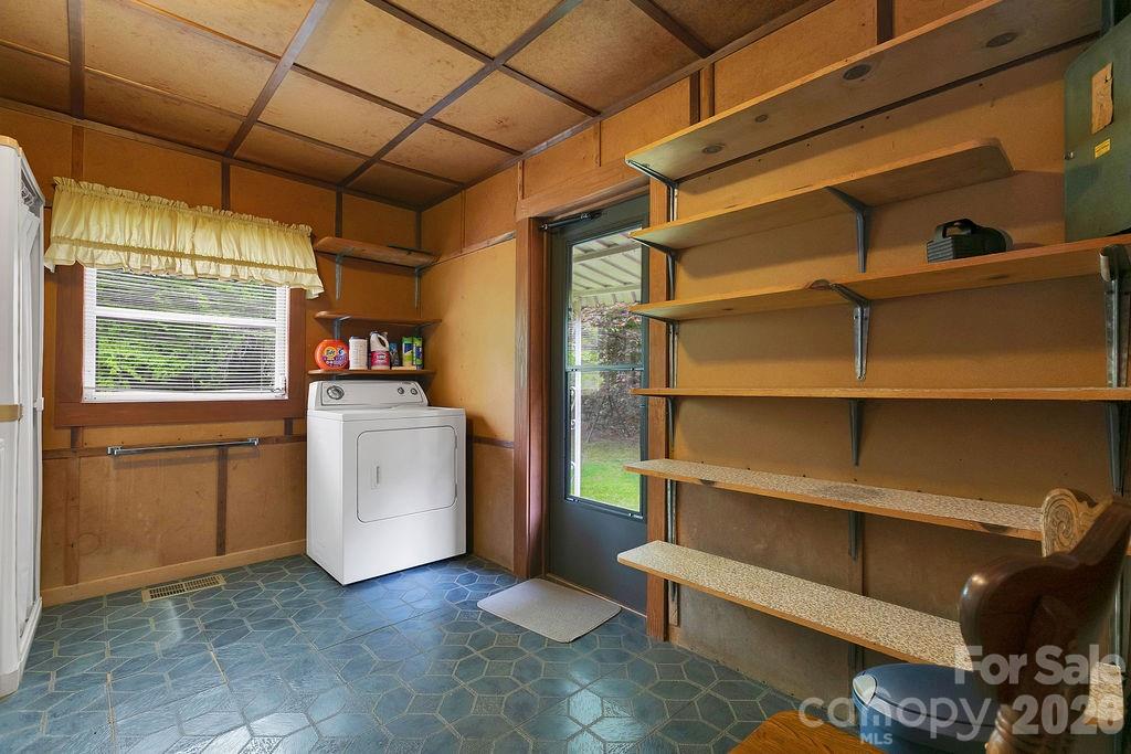 520 Blythe Road Pisgah Forest NC 28768