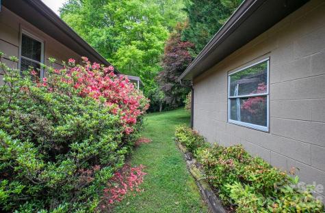 520 Blythe Road Pisgah Forest NC 28768