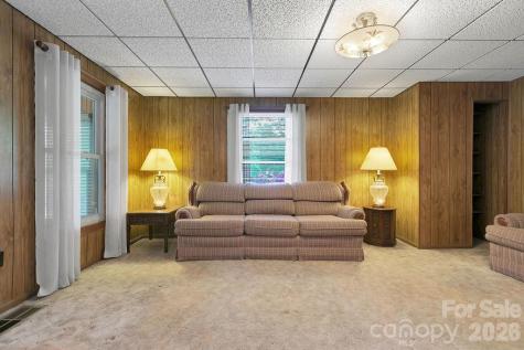 520 Blythe Road Pisgah Forest NC 28768