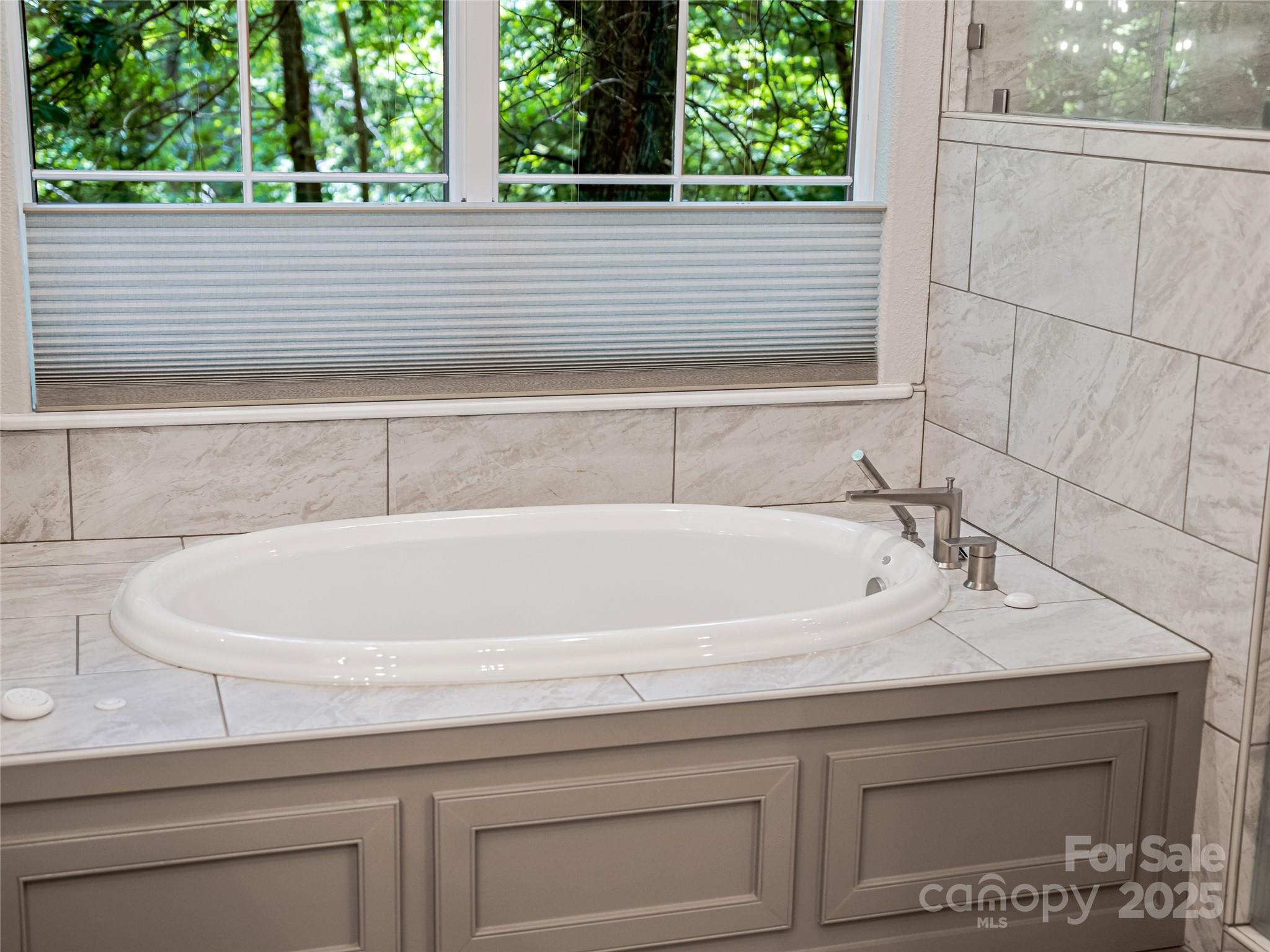 16 Hidden Hills Way Arden NC 28704