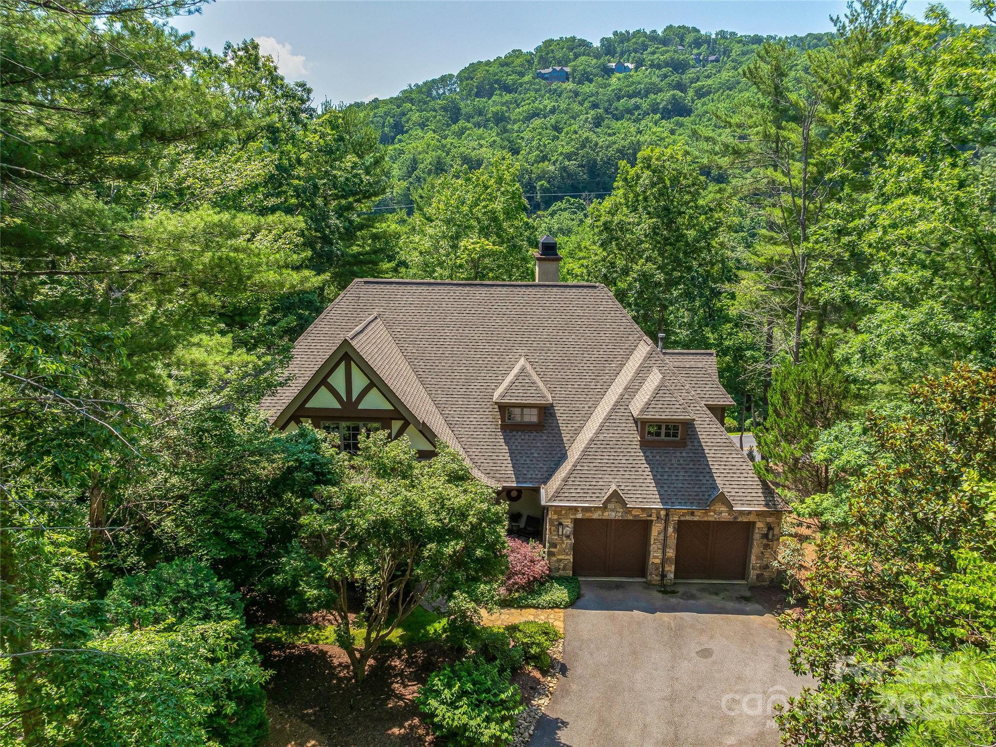 16 Hidden Hills Way Arden NC 28704