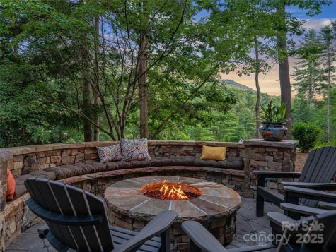 16 Hidden Hills Way Arden NC 28704