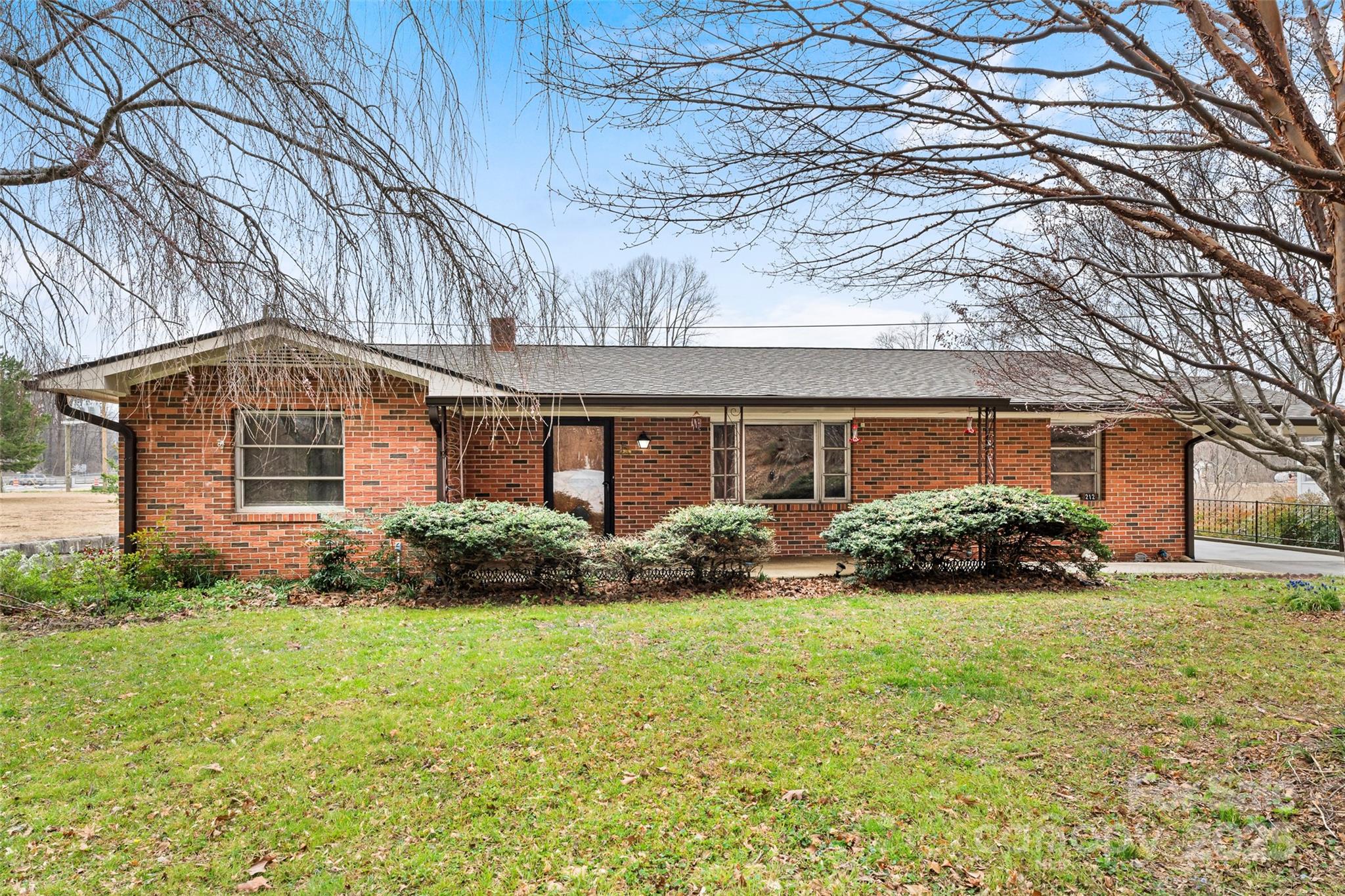 212 Deavor Road Pisgah Forest NC 28768