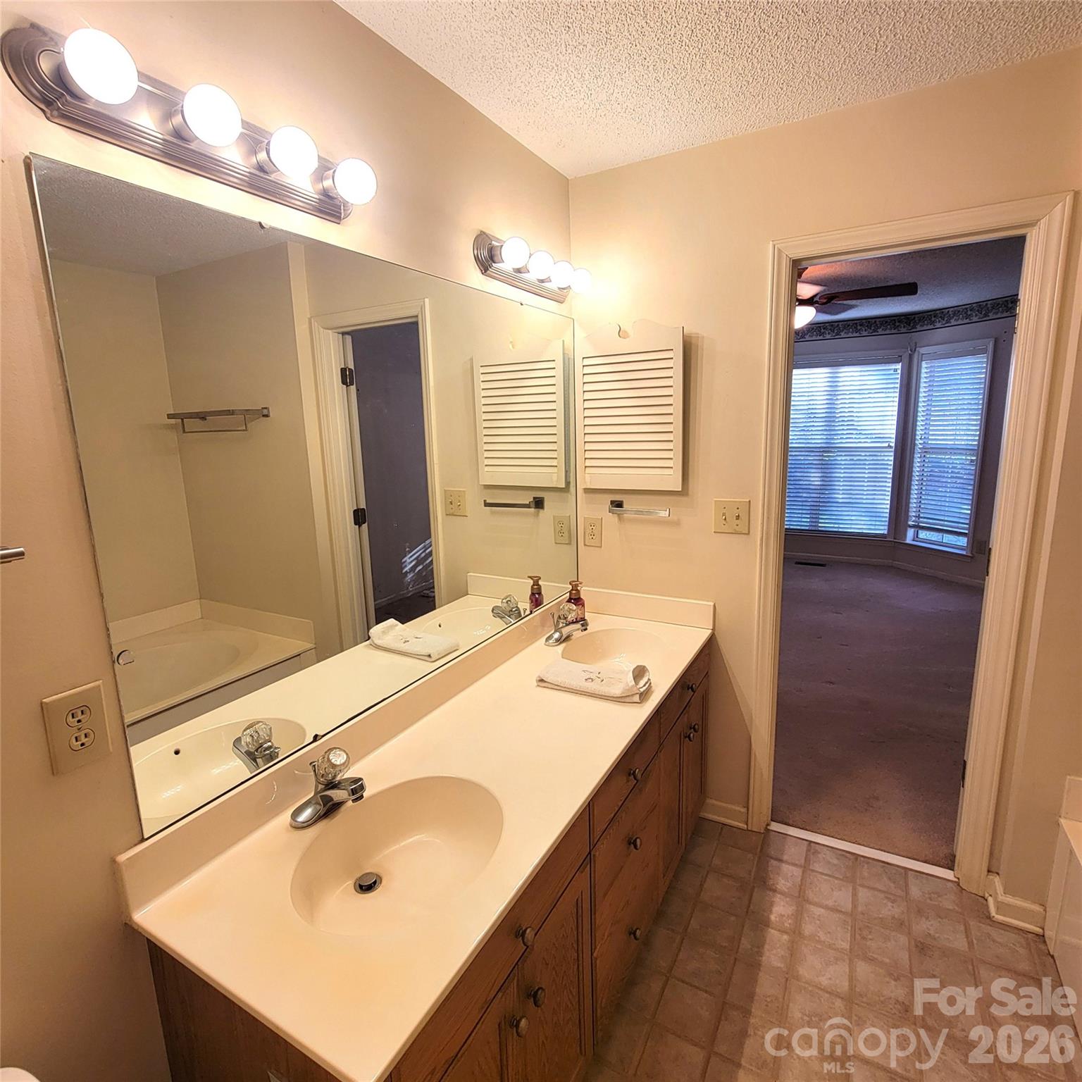 1009 Hunley Hill Court Matthews NC 28104